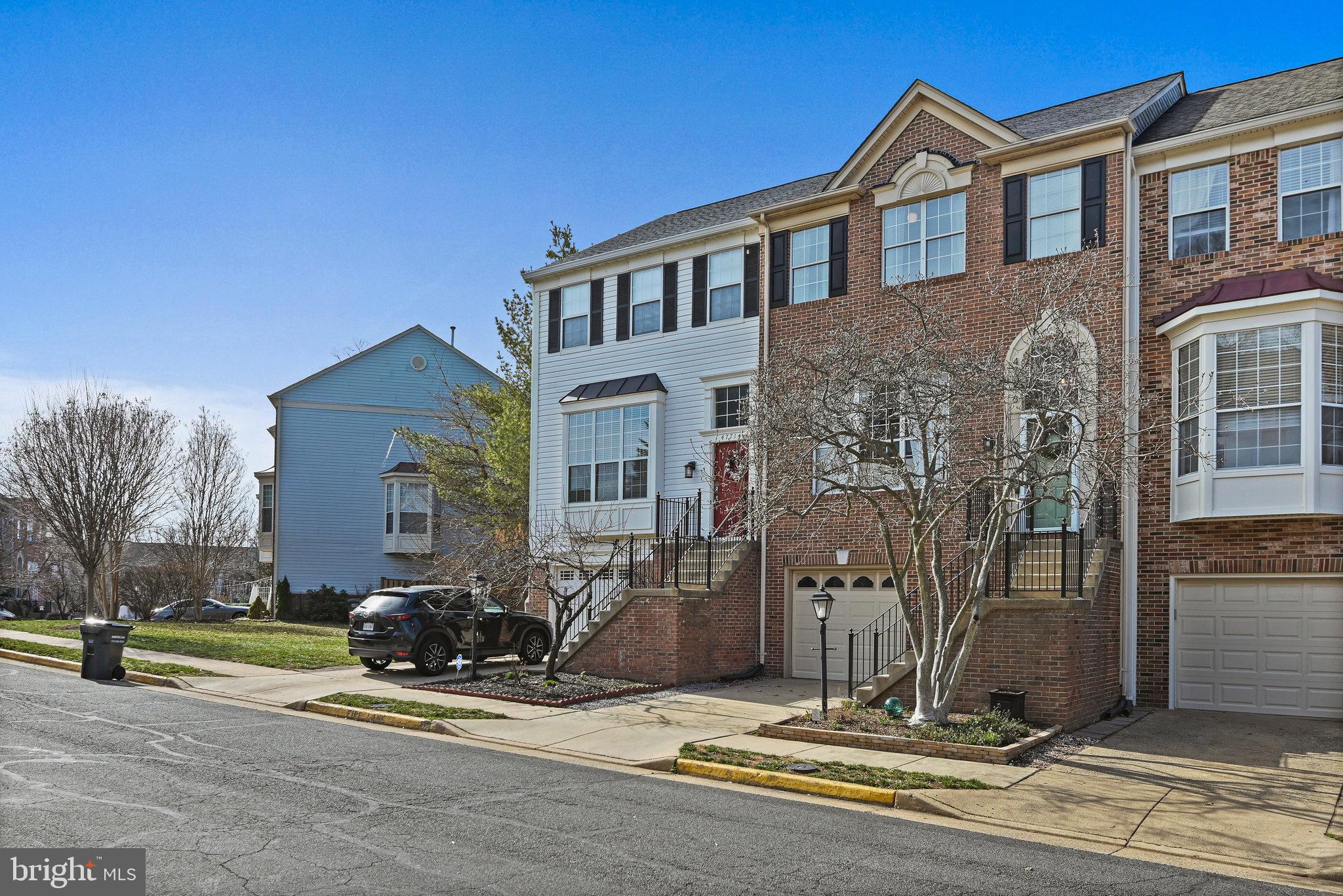 47716 SANDBANK SQUARE