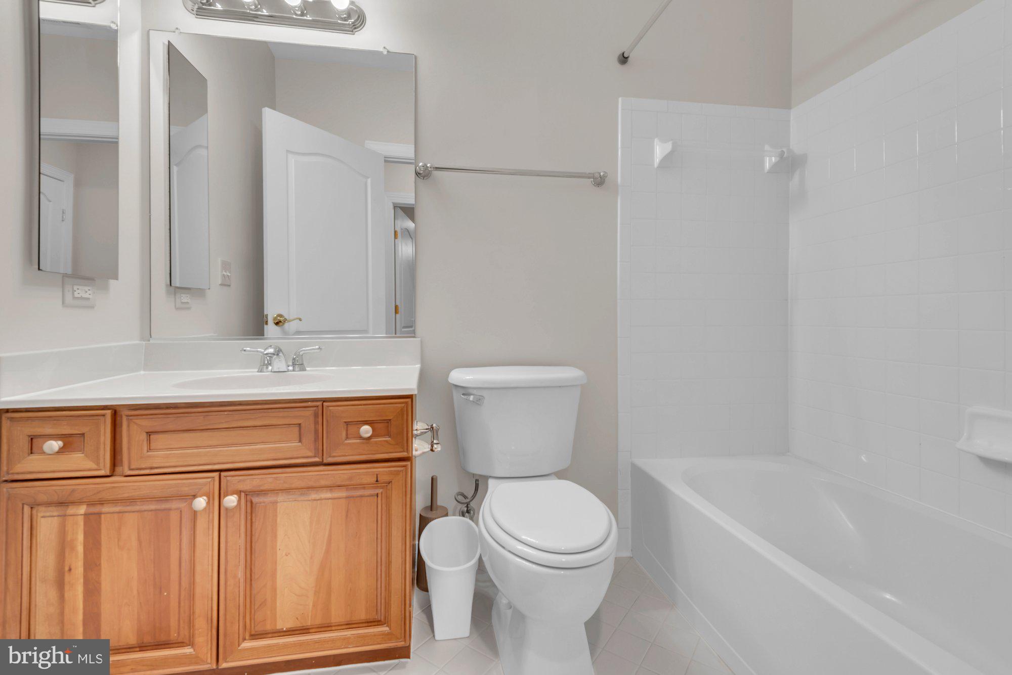 BROAD CREEK LANDING - Residential