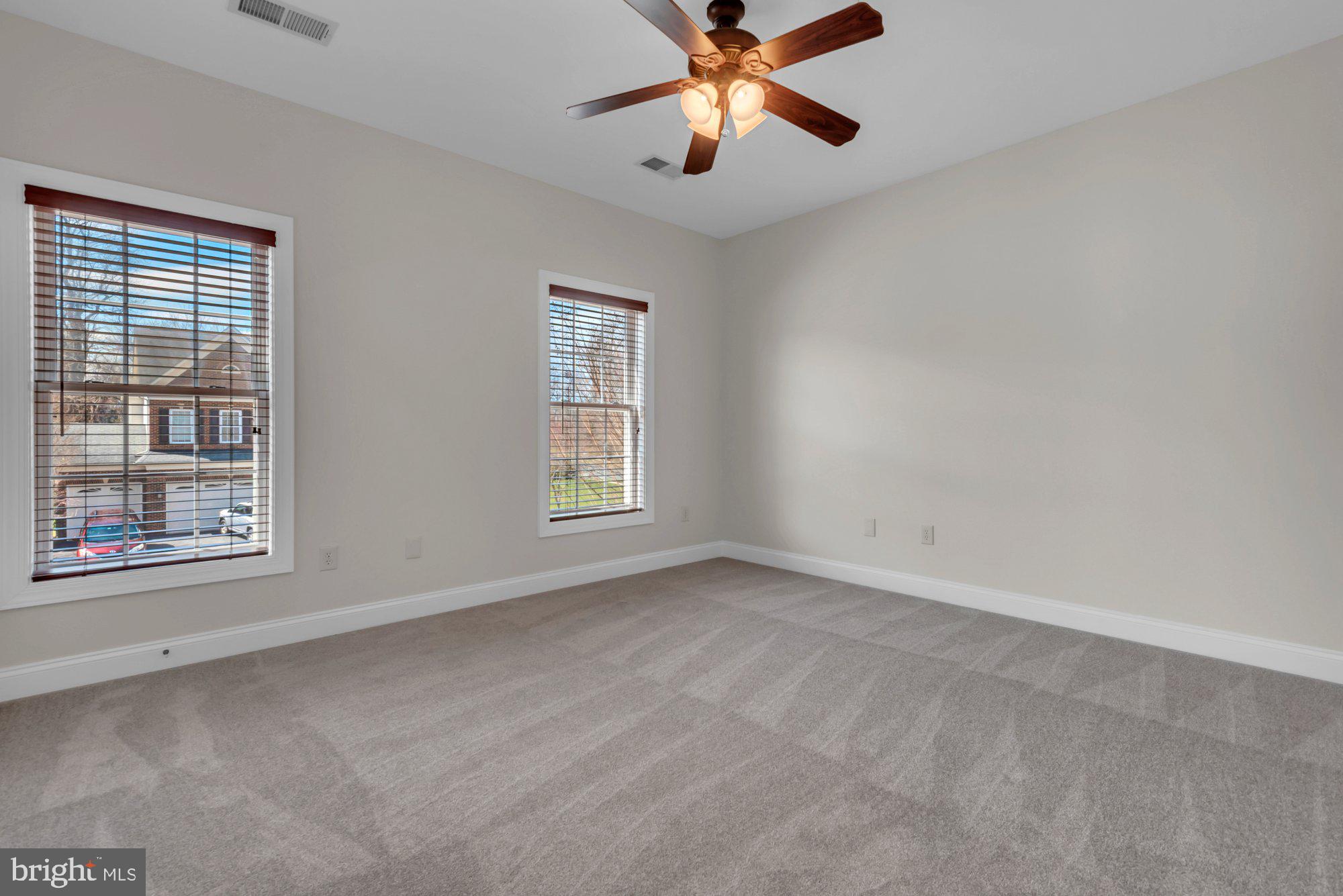 BROAD CREEK LANDING - Residential