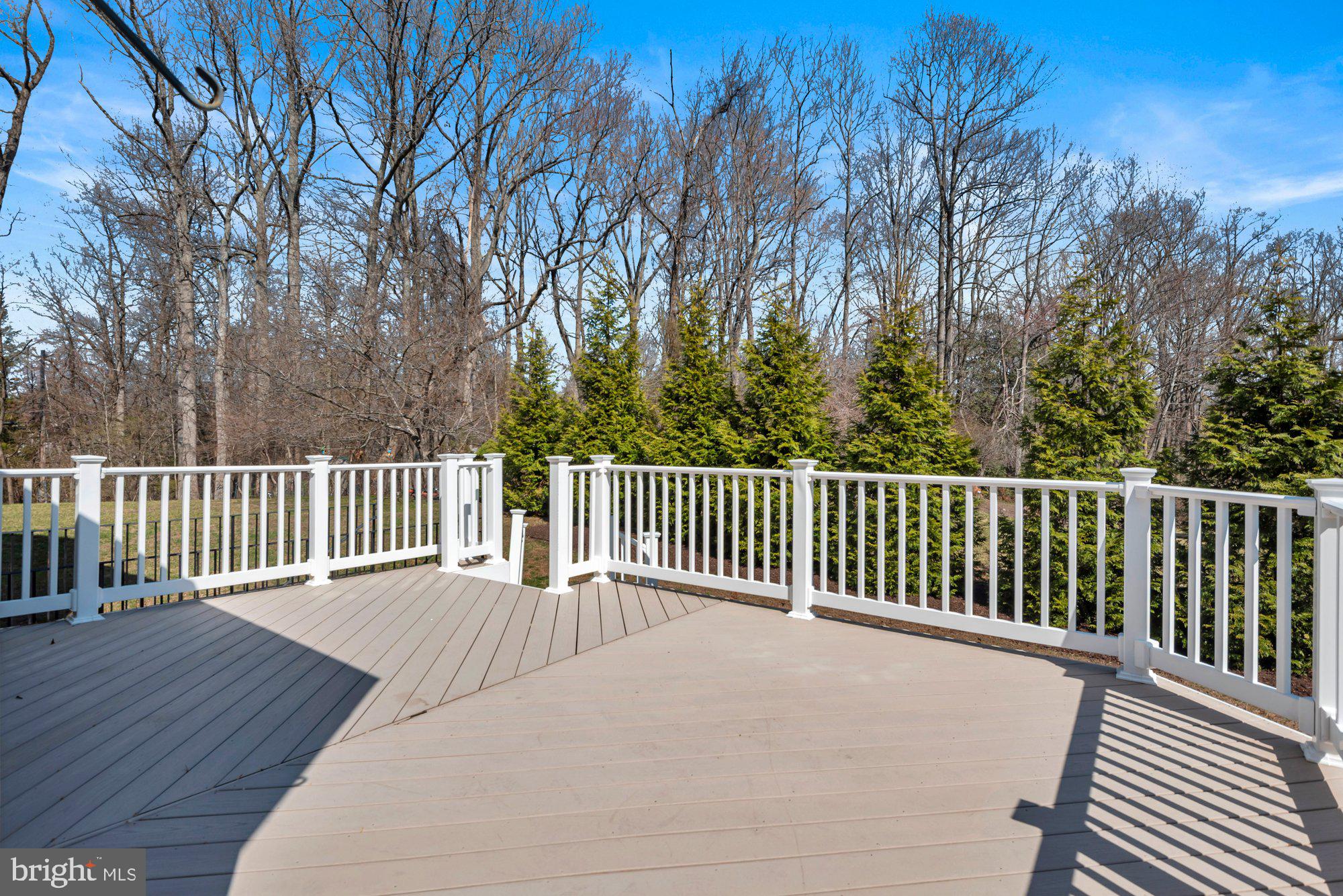 BROAD CREEK LANDING - Residential