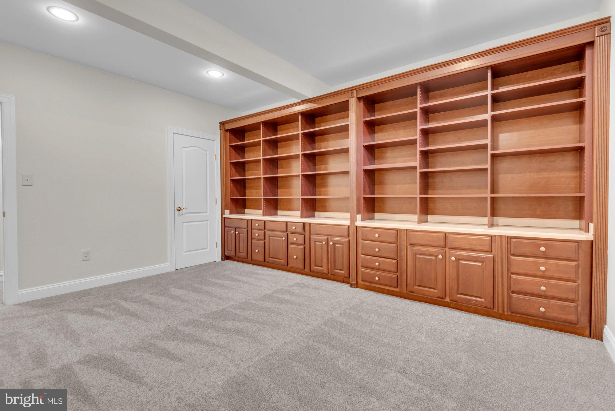 BROAD CREEK LANDING - Residential