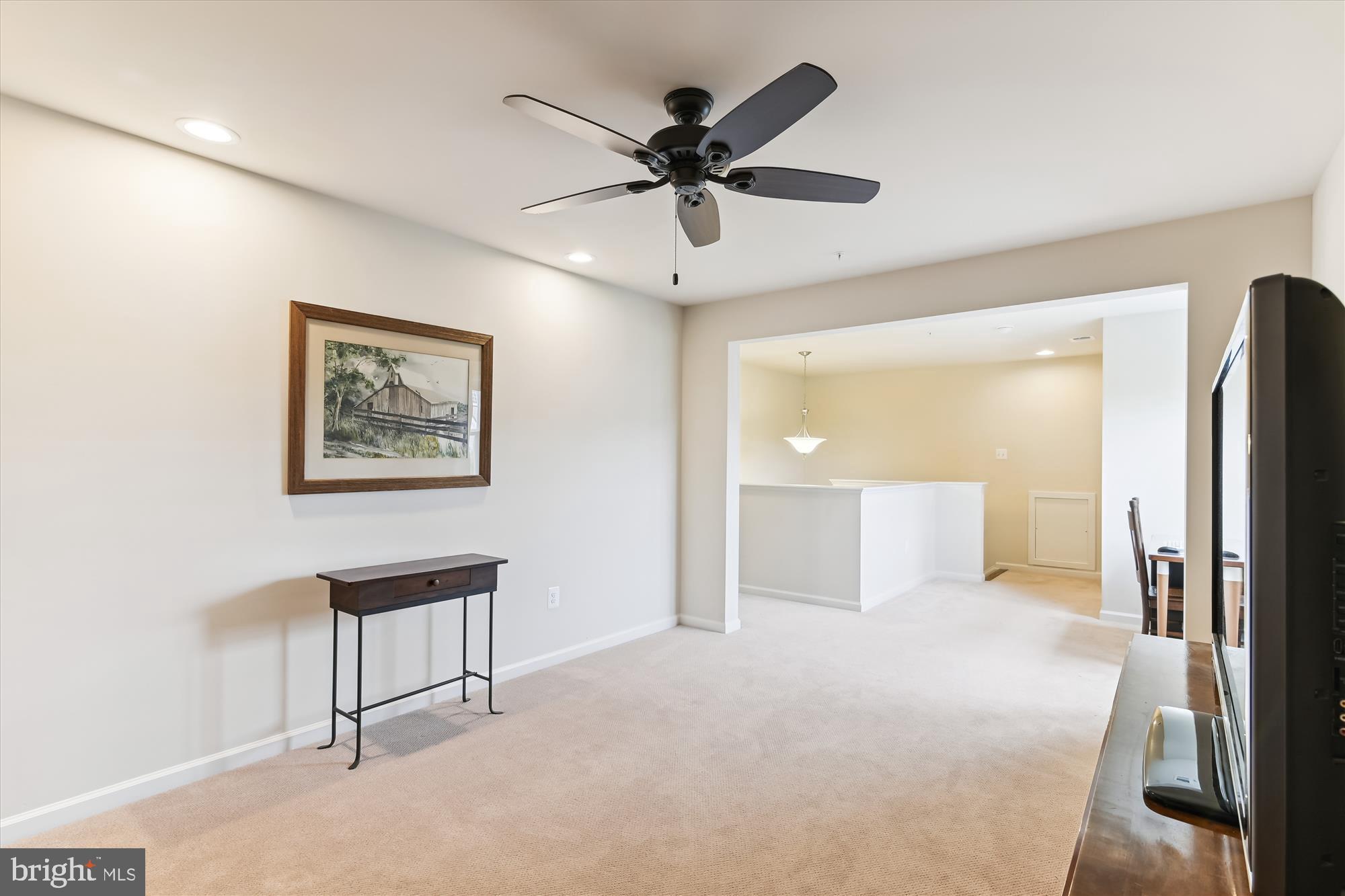 TWO RIVERS - Residential