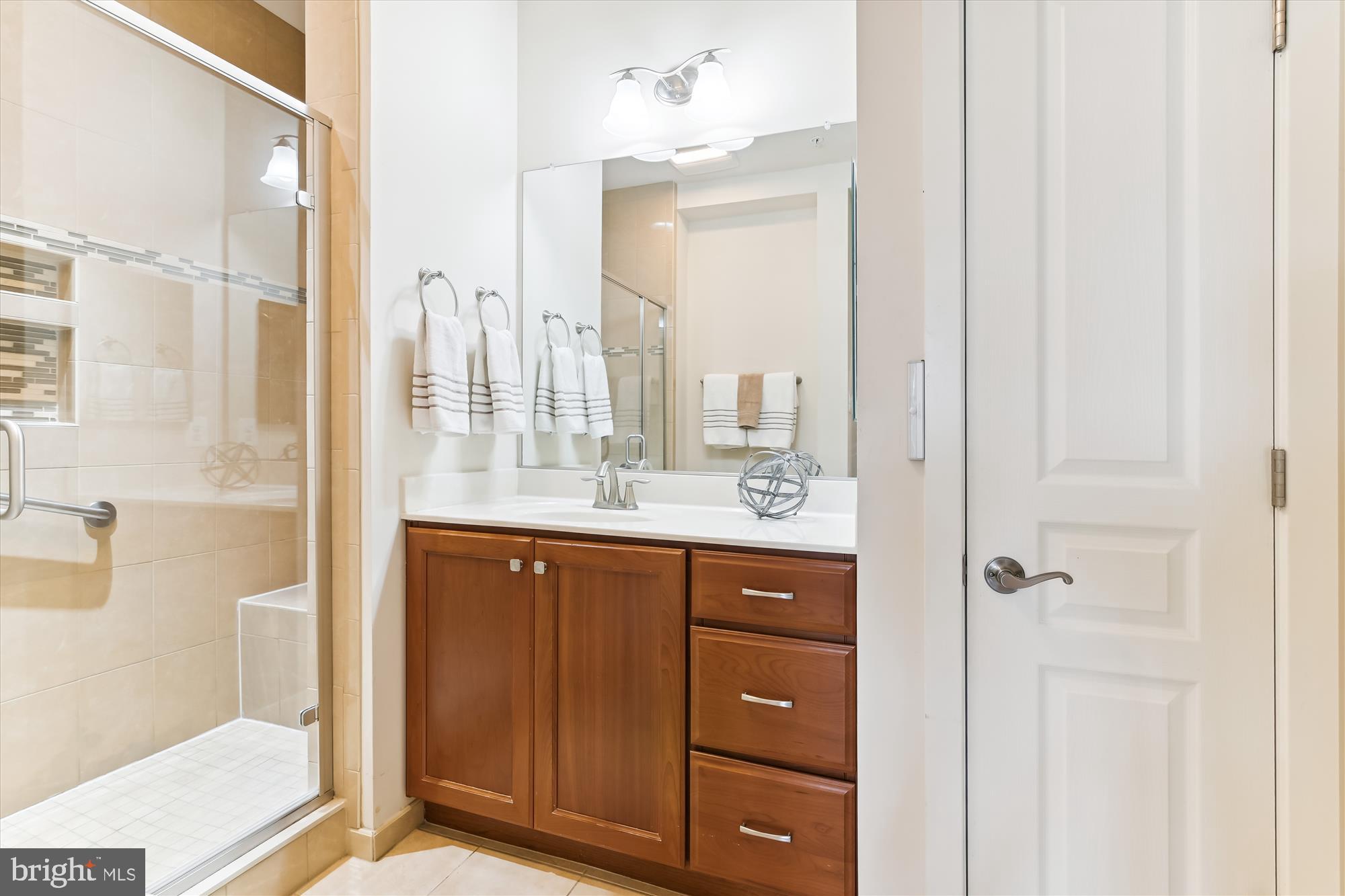 TWO RIVERS - Residential