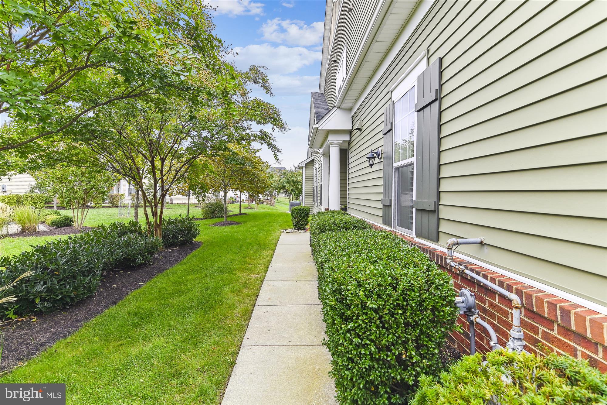 TWO RIVERS - Residential