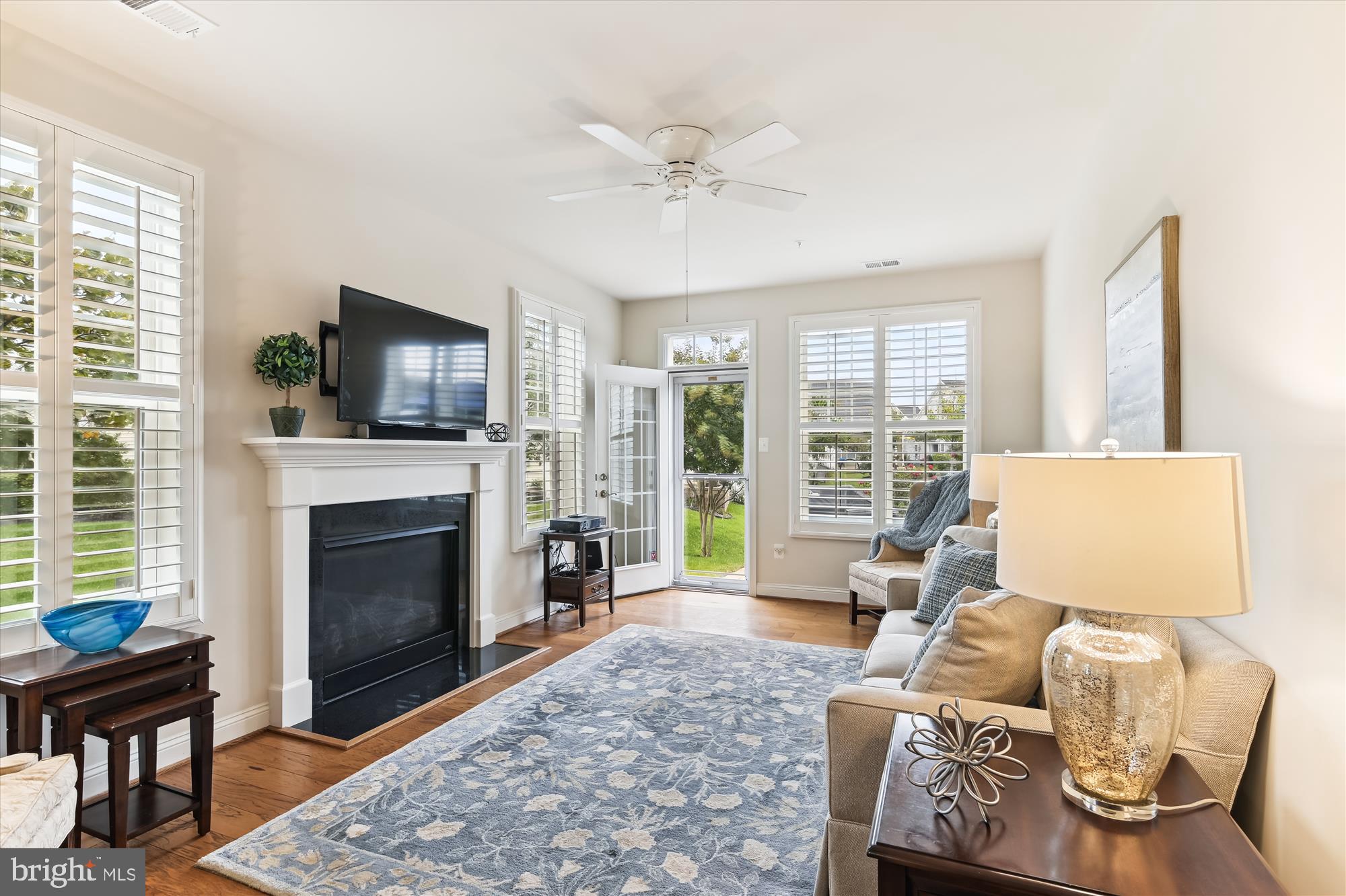 TWO RIVERS - Residential