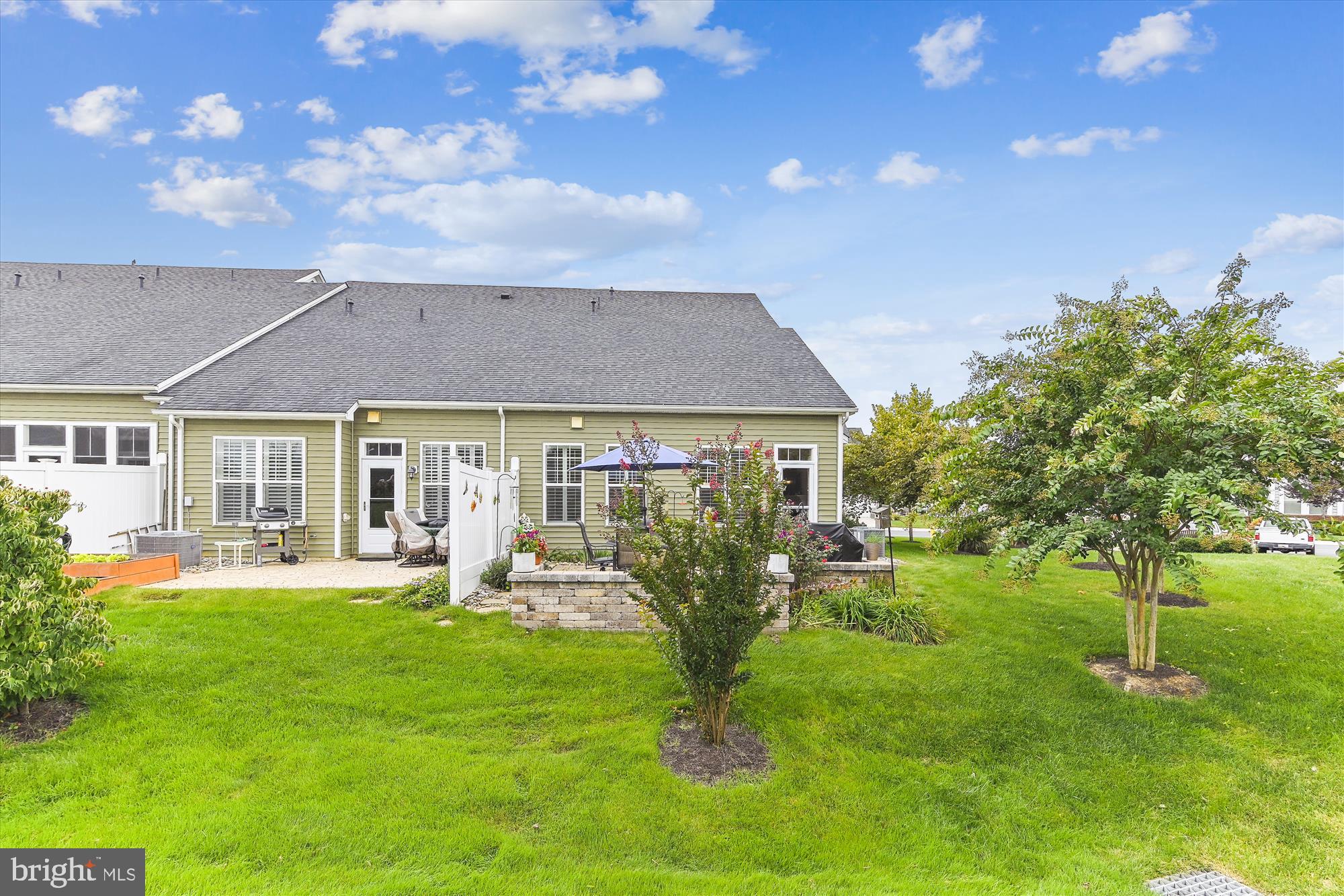 TWO RIVERS - Residential