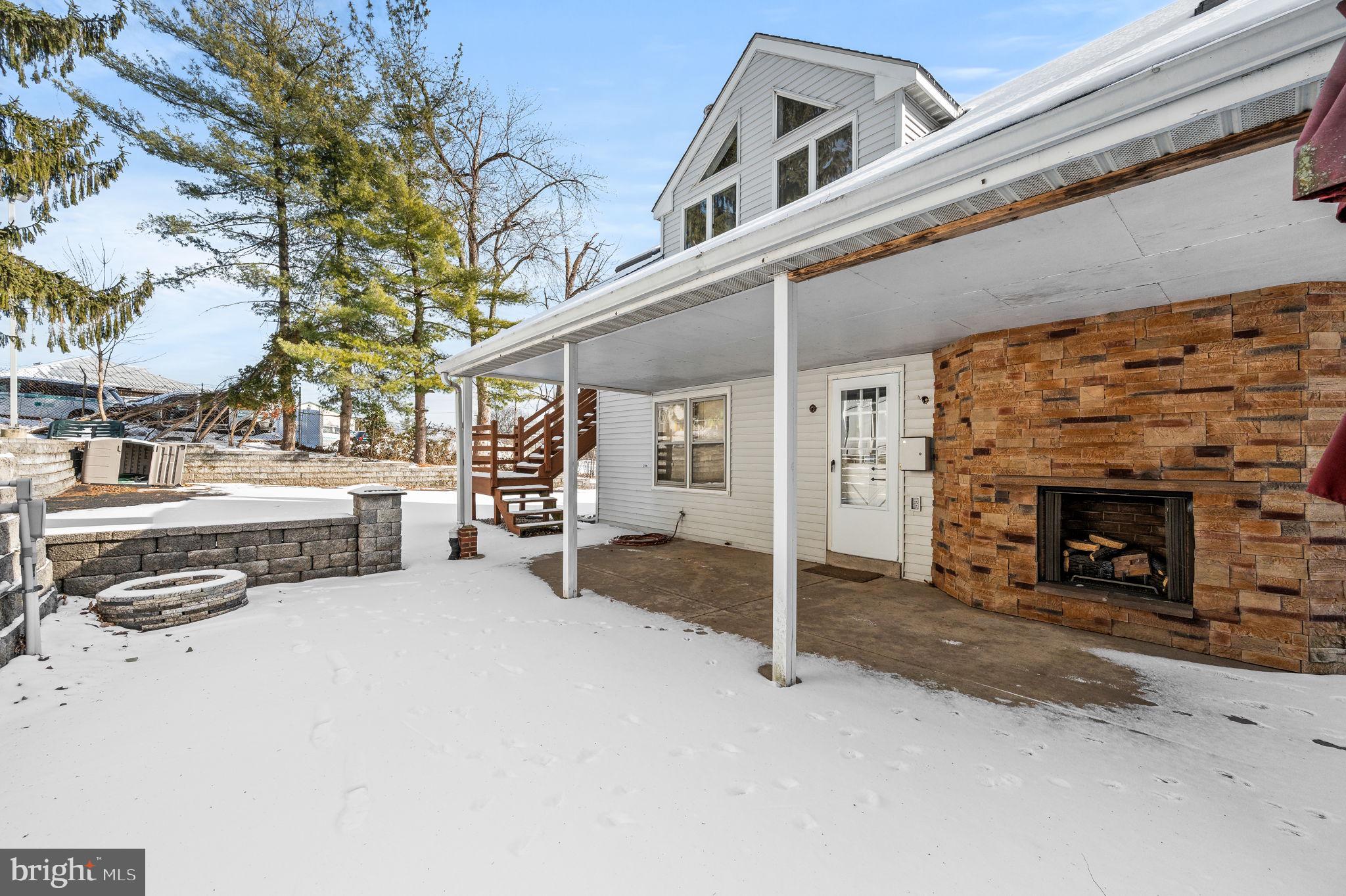 724 FITZWATERTOWN ROAD