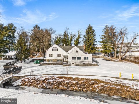 724 FITZWATERTOWN ROAD WILLOW GROVE PA 19090