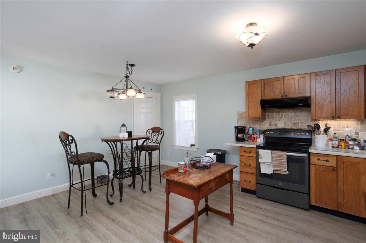 MILLINGTON - Residential