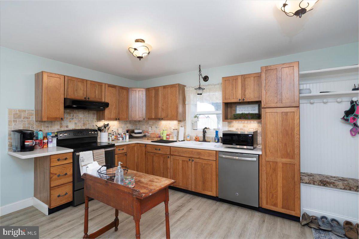 MILLINGTON - Residential