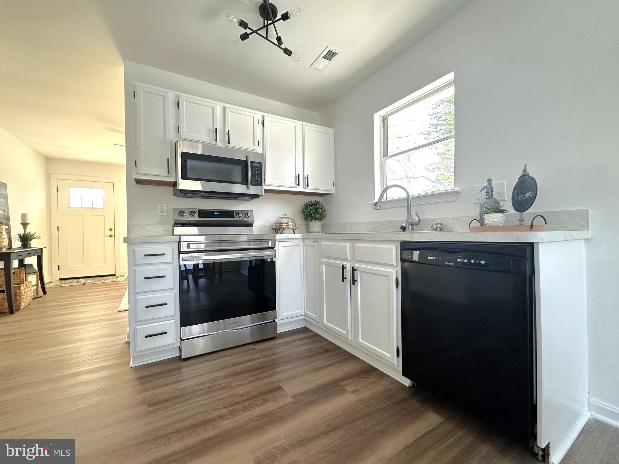 CAROLINE FARMS - Residential