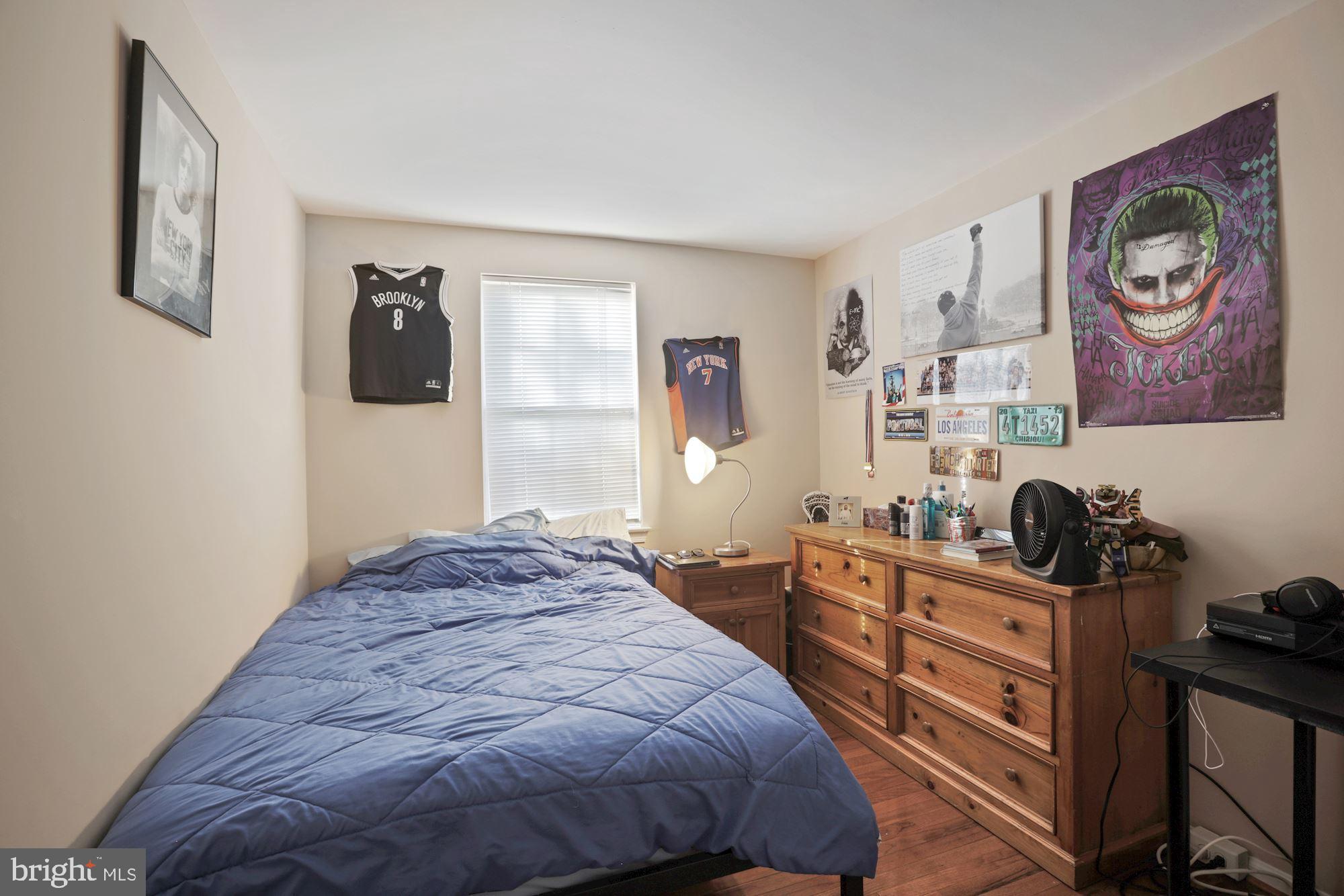 COUNTRYSIDE - Residential