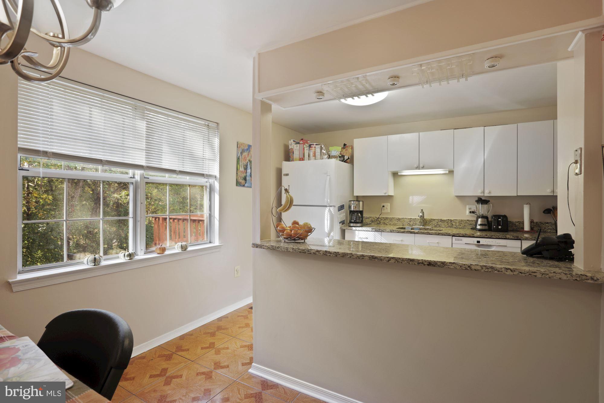 COUNTRYSIDE - Residential