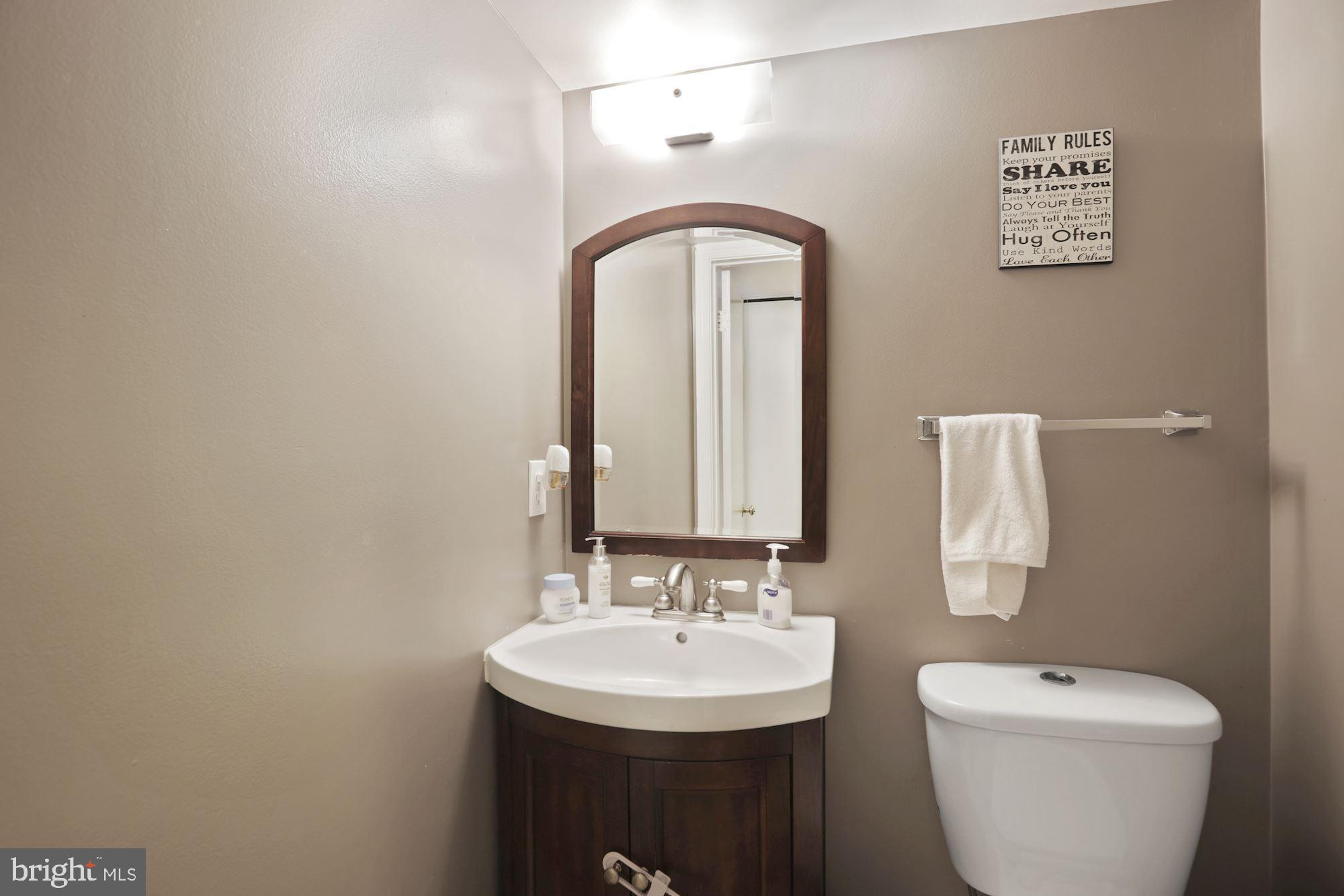 COUNTRYSIDE - Residential