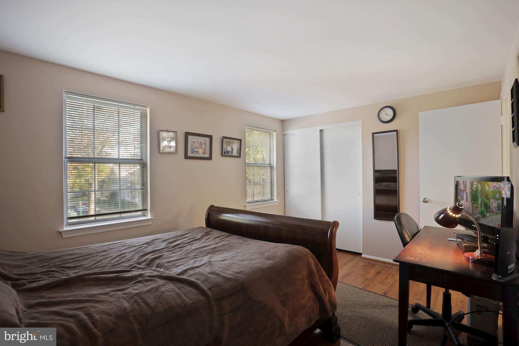 COUNTRYSIDE - Residential