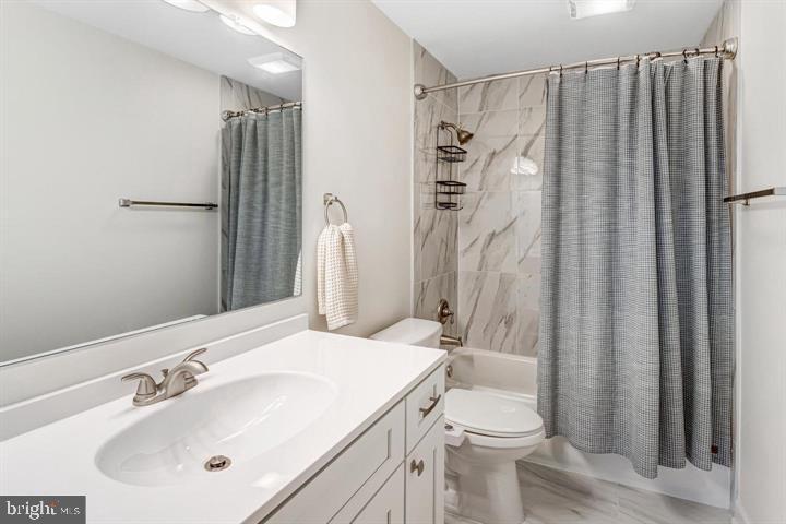 WILLIAMSTOWN - Residential Lease