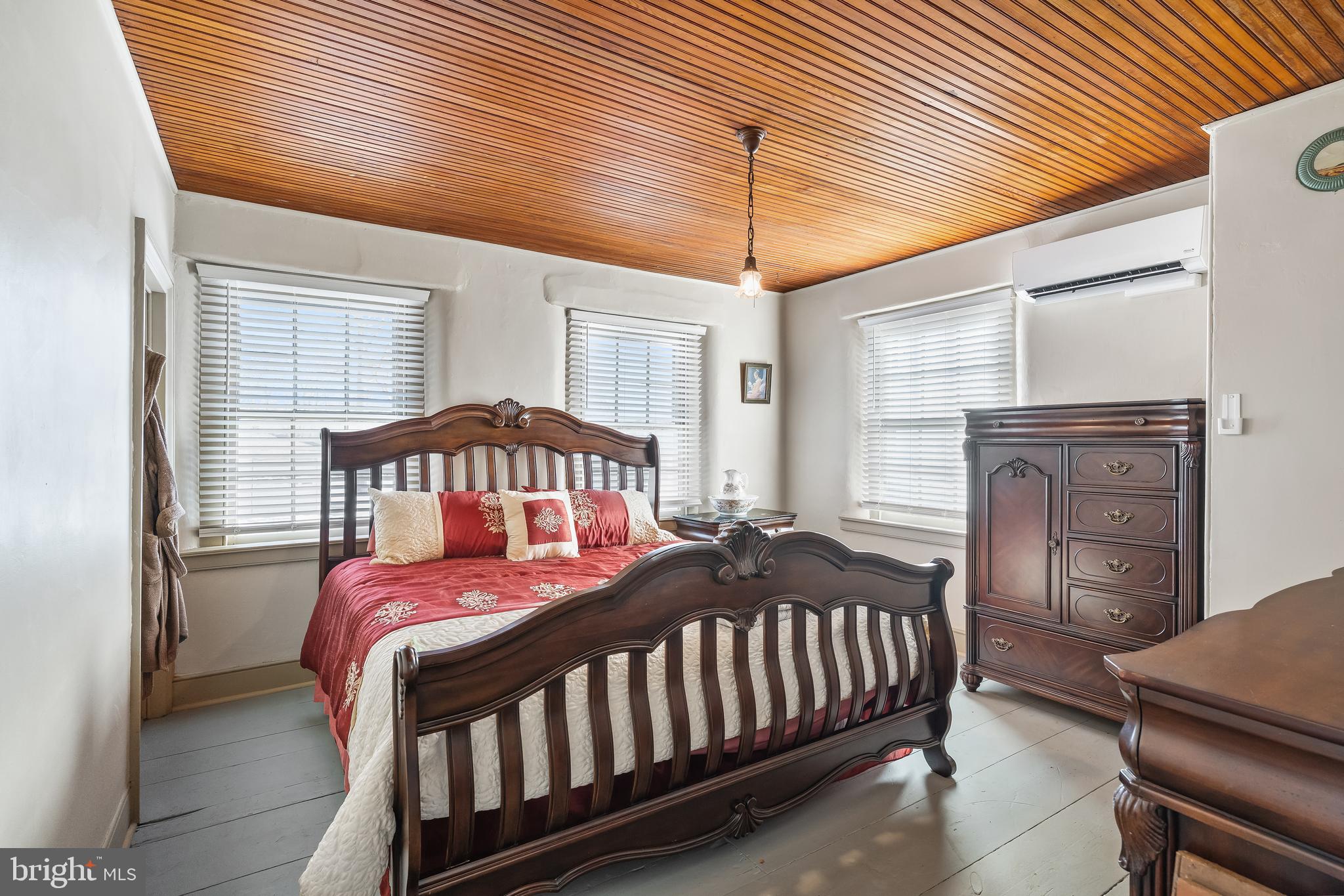 SILVER CREEK ESTAT - Residential