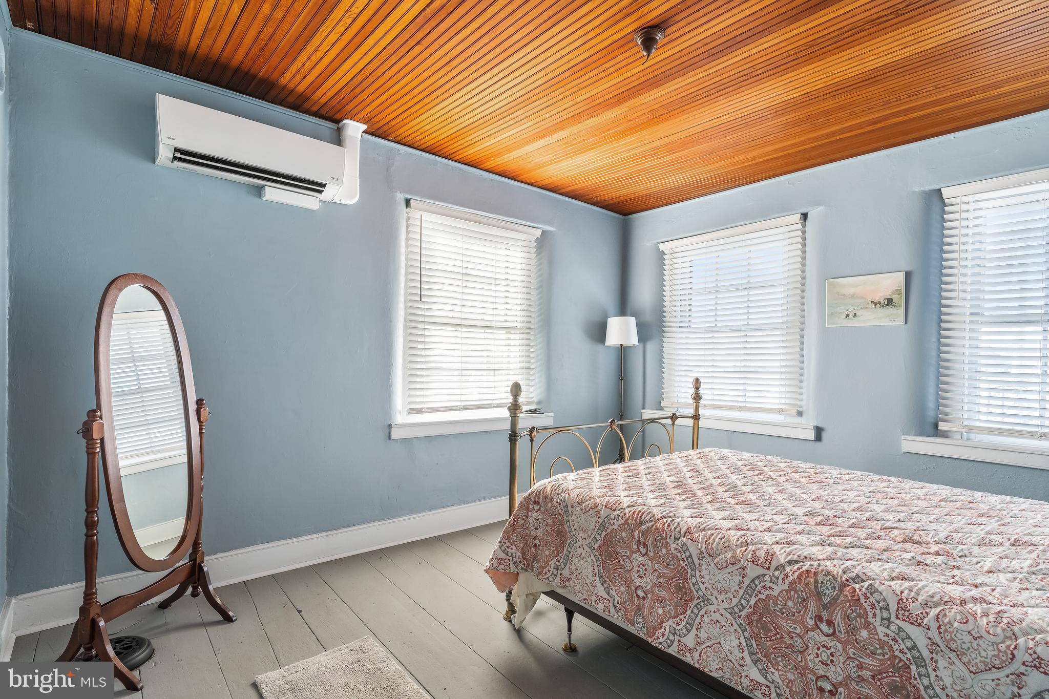 SILVER CREEK ESTAT - Residential