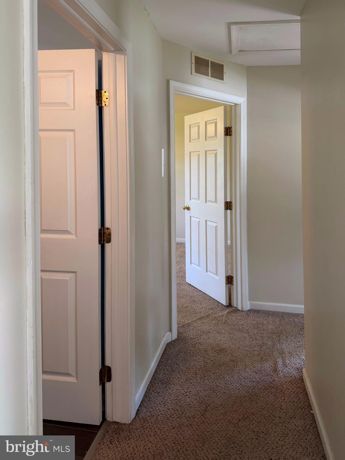 WRANGLE HILL ESTATES - Residential