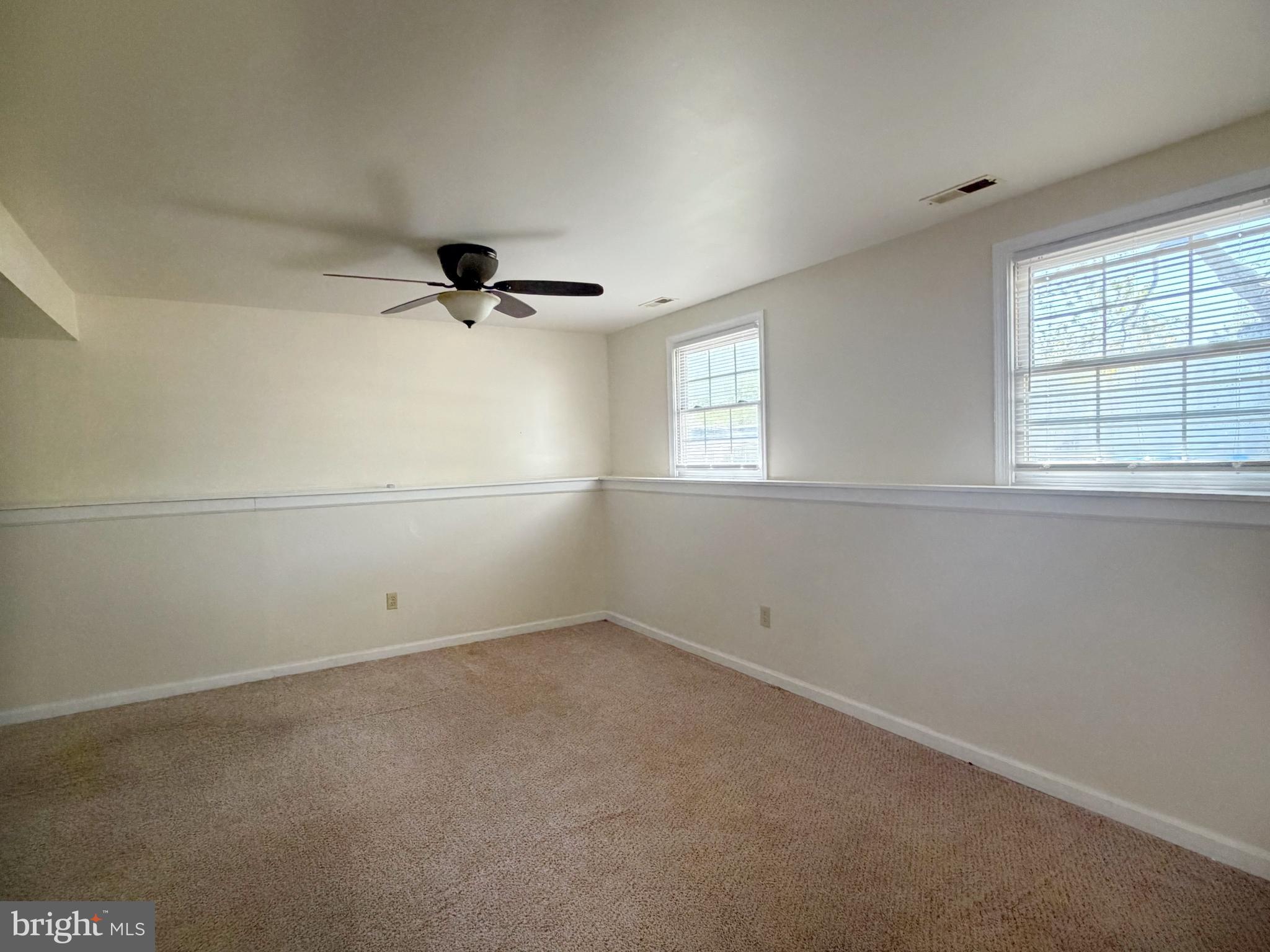 WRANGLE HILL ESTATES - Residential