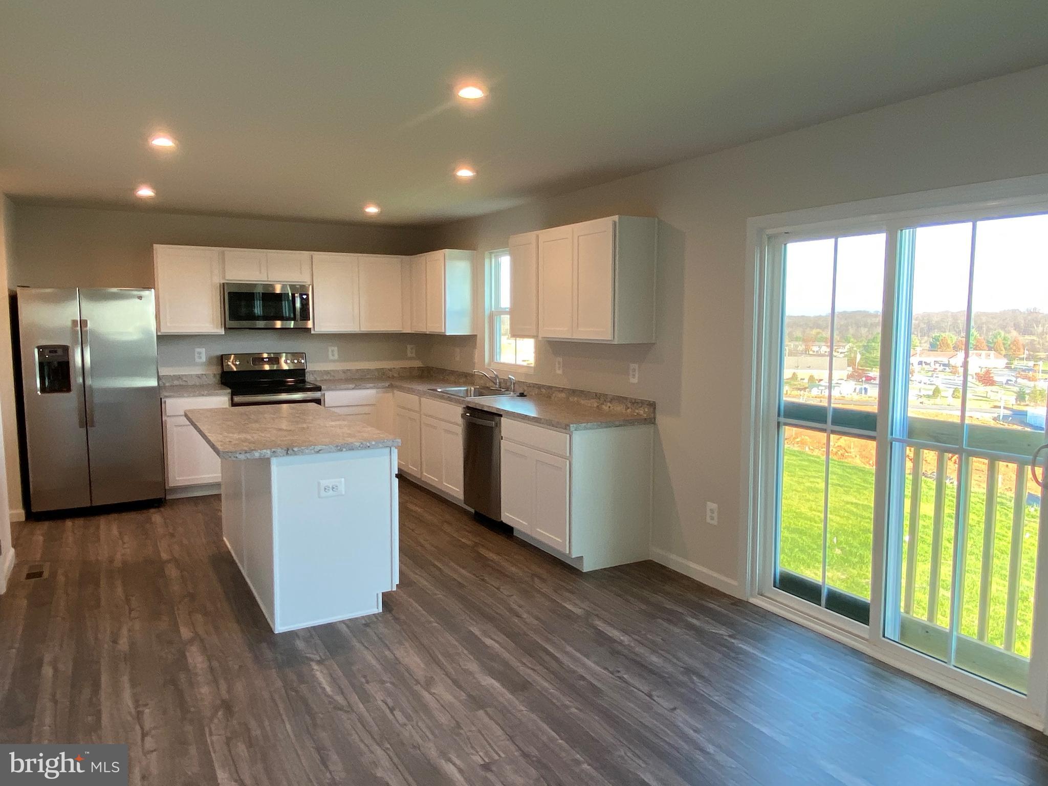 STONECREST - Residential