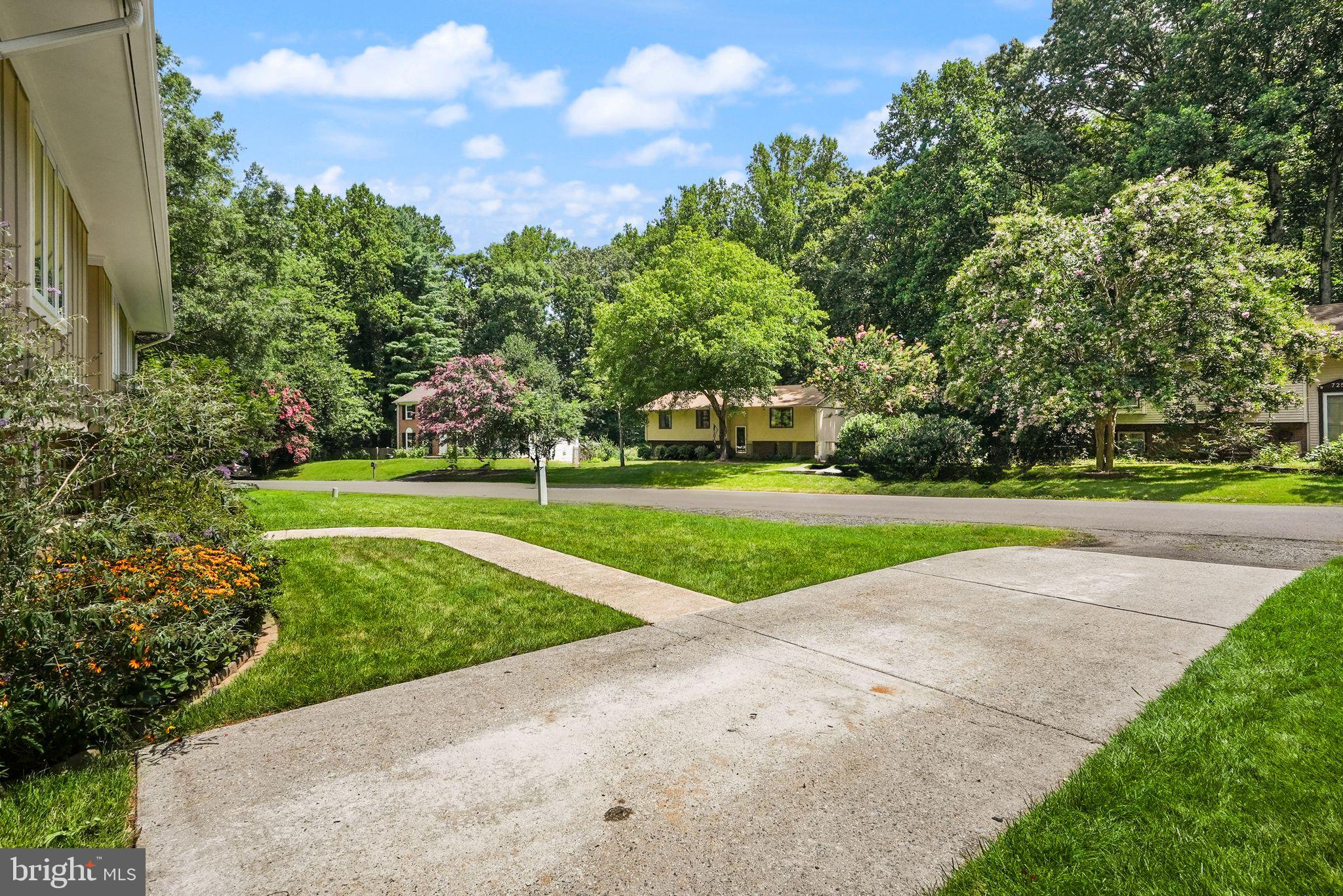 7251 RIDGEWAY DRIVE