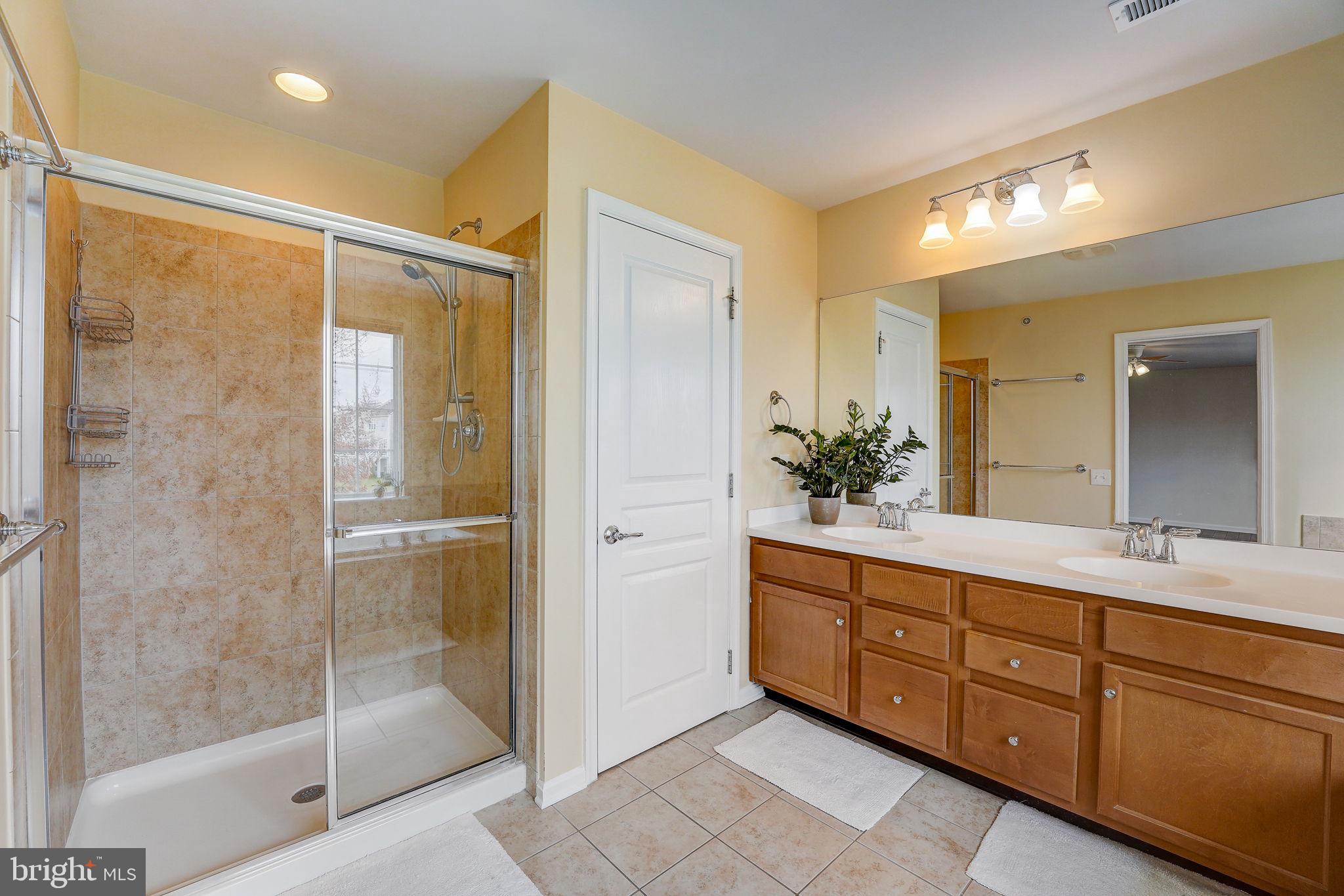 APPLECROSS - Residential