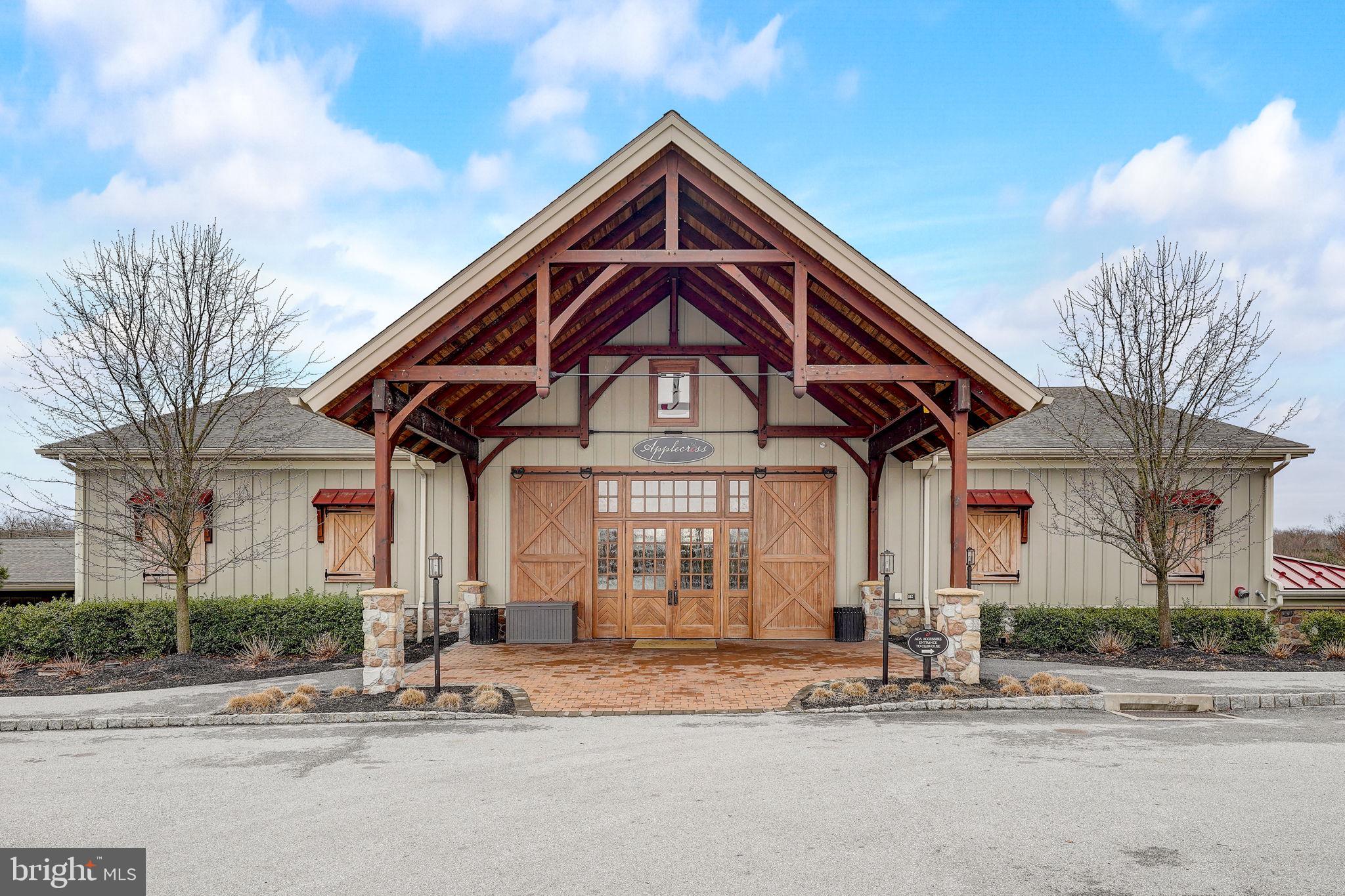 APPLECROSS - Residential