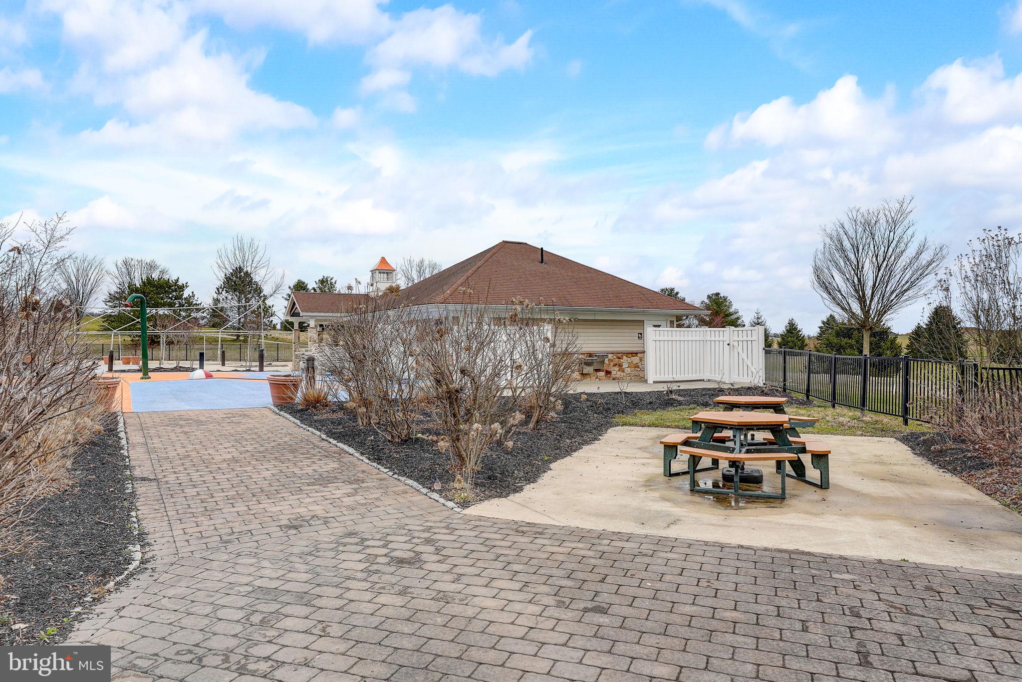 APPLECROSS - Residential