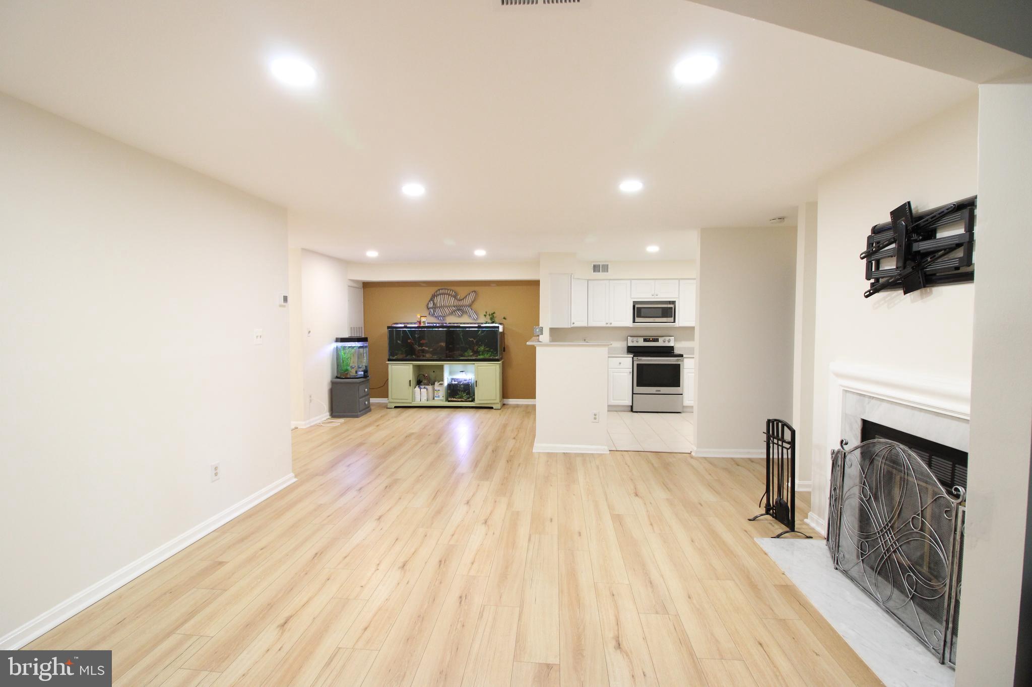 BRISTOL HOUSE - Residential