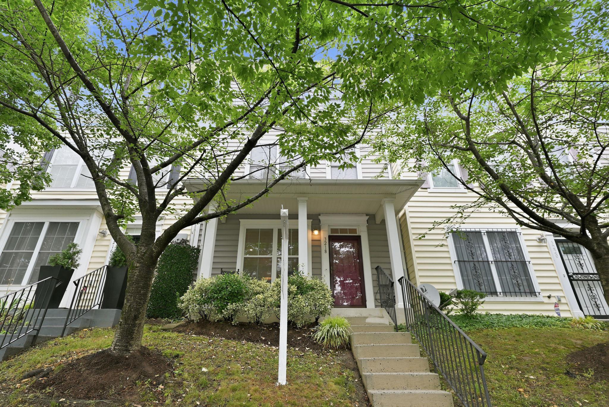 3218 15TH PLACE SE