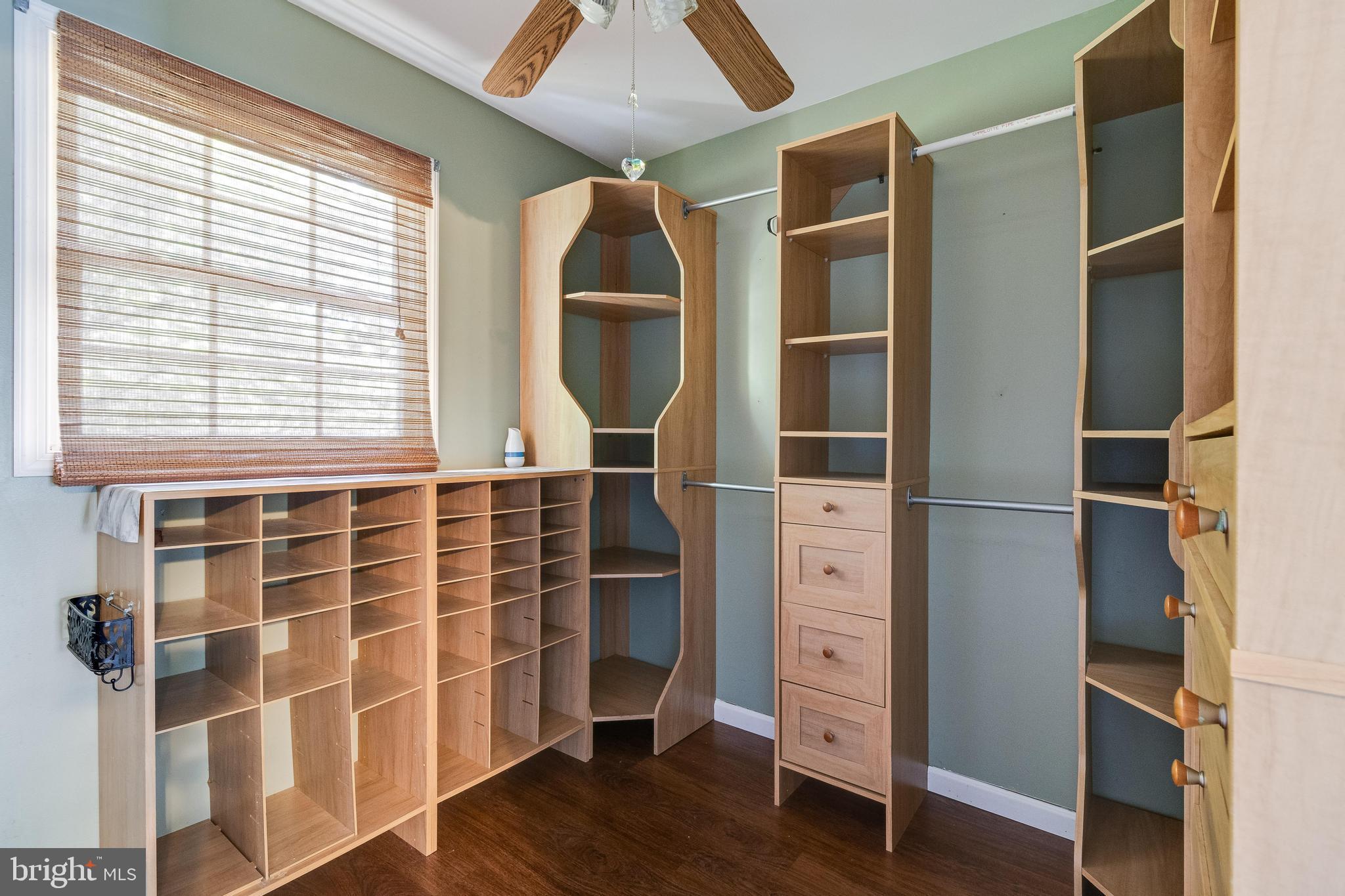 BLUFF POINT - Residential Lease