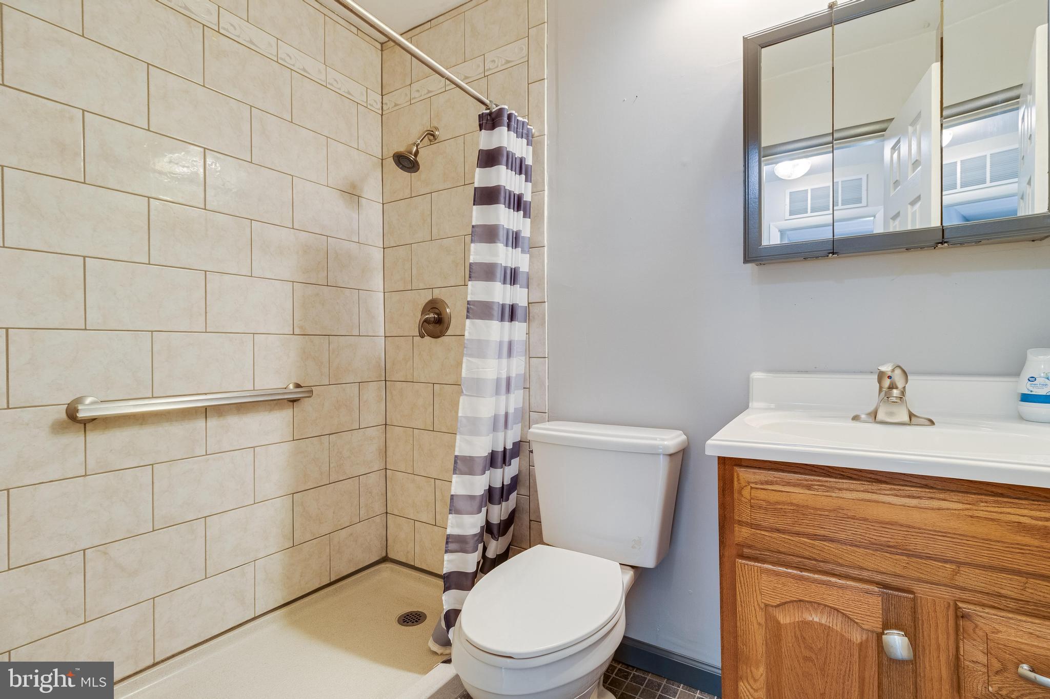 BLUFF POINT - Residential Lease