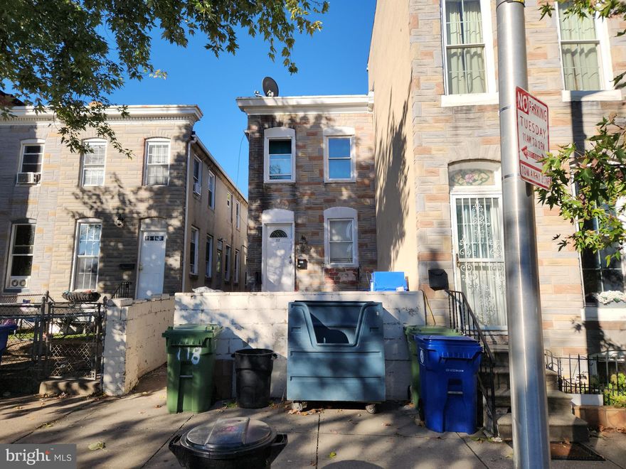 ONLINE AUCTION: Bidding begins 11/18/2025 @ 10:00 AM. Bidding ends 11/20/2025, @ 12:10 AM. List Price is Suggested Opening Bid. Deposit: $5,000.

This two-story townhouse is located in the Mount Clare neighborhood of Baltimore City. Residents can enjoy the nearby attractions such as Carroll Park, Westside Shopping Center, Grace Medical Center; Oriole Park at Camden Yards, home of the Baltimore Orioles; and M&T Bank Stadium, home of the Baltimore Ravens. This property is occupied. The location offers convenient vehicular access via U.S. Route 40 (Franklin–Mulberry Expressway) and Wilkens Avenue, connecting directly to Baltimore’s main highway system.