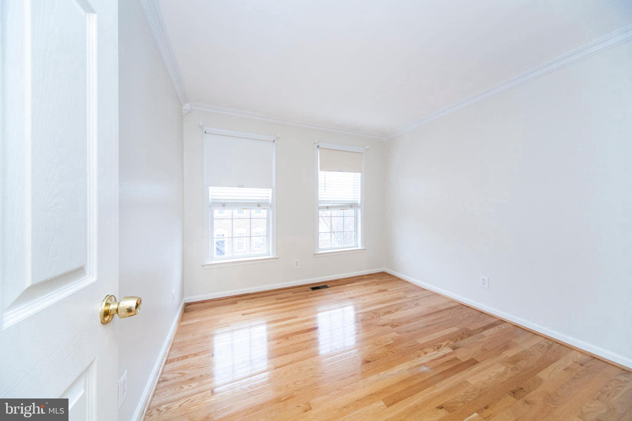 STONEGATE AT HIGHPOINTE - Residential Lease