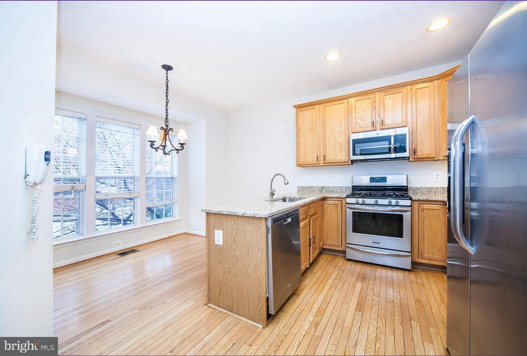 STONEGATE AT HIGHPOINTE - Residential Lease