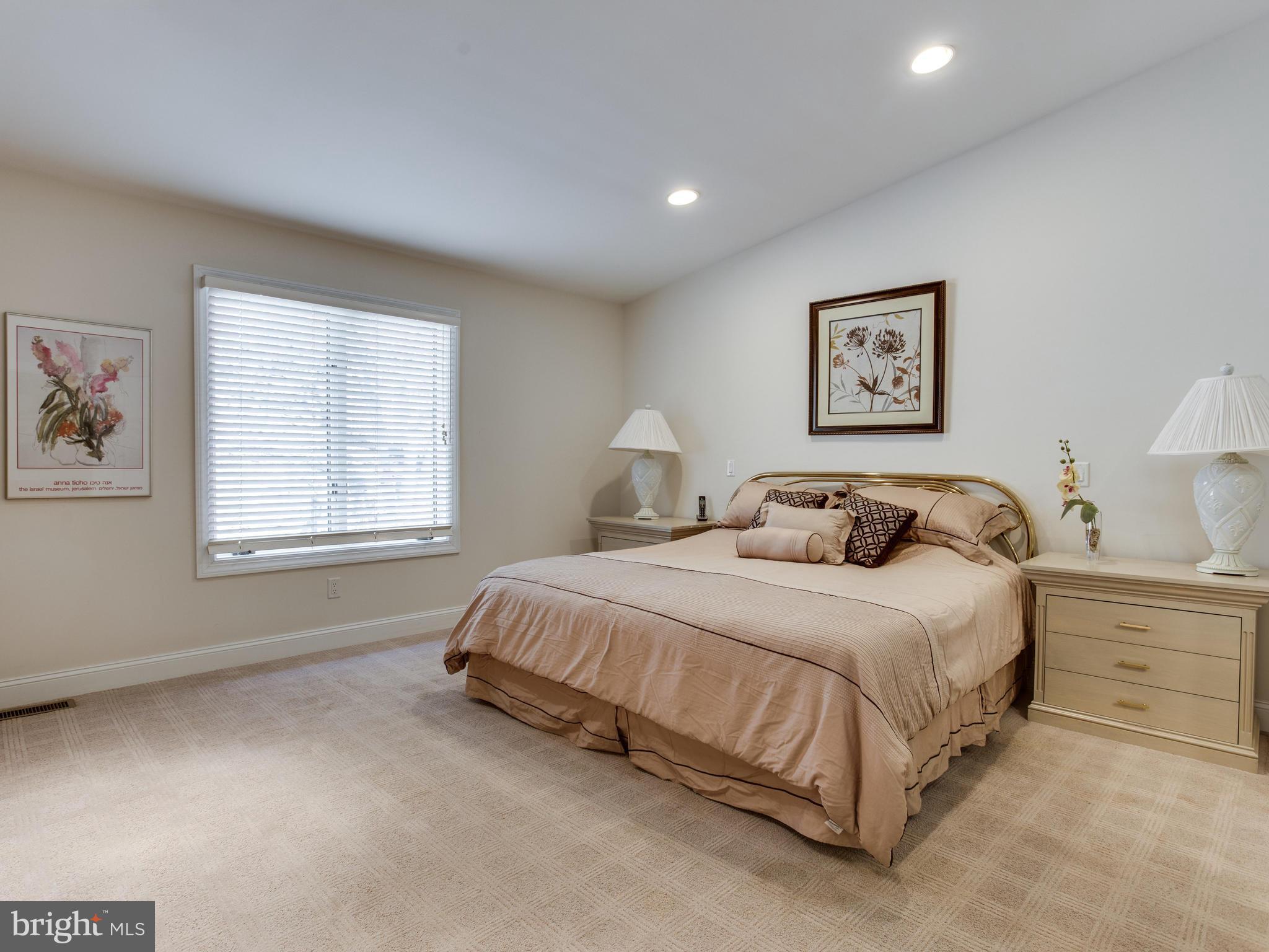 INVERNESS FOREST - Residential