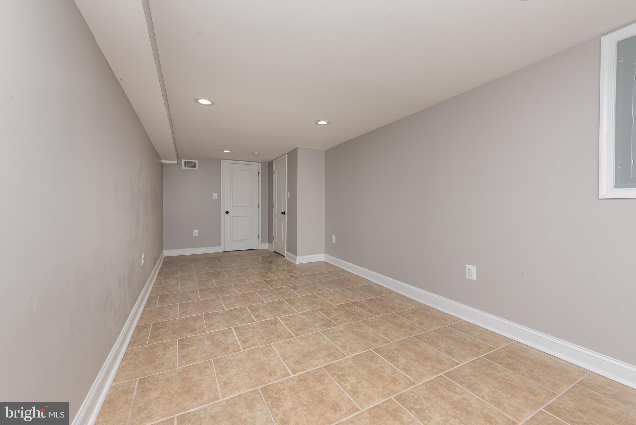 OLIVER - Residential