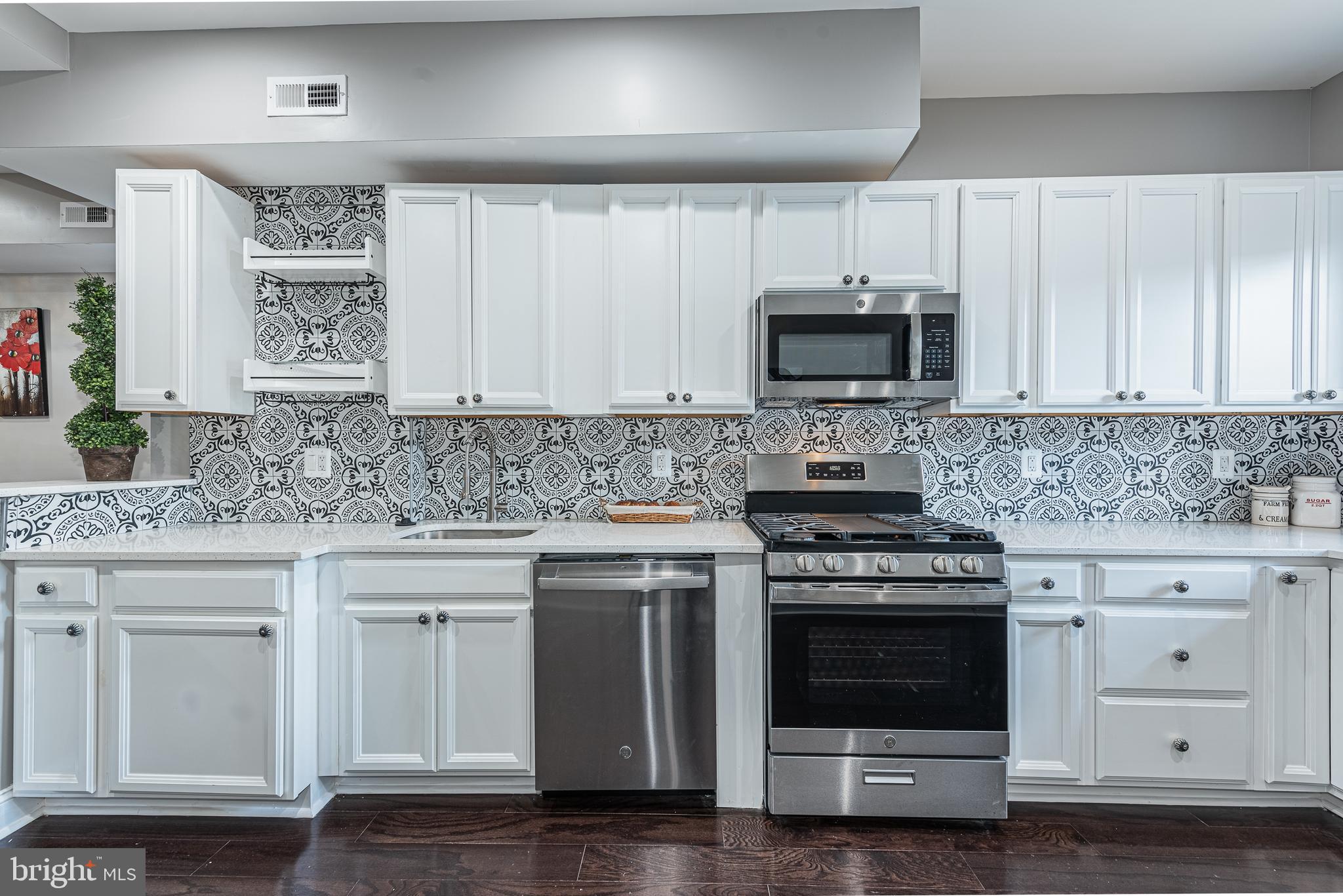 OLIVER - Residential