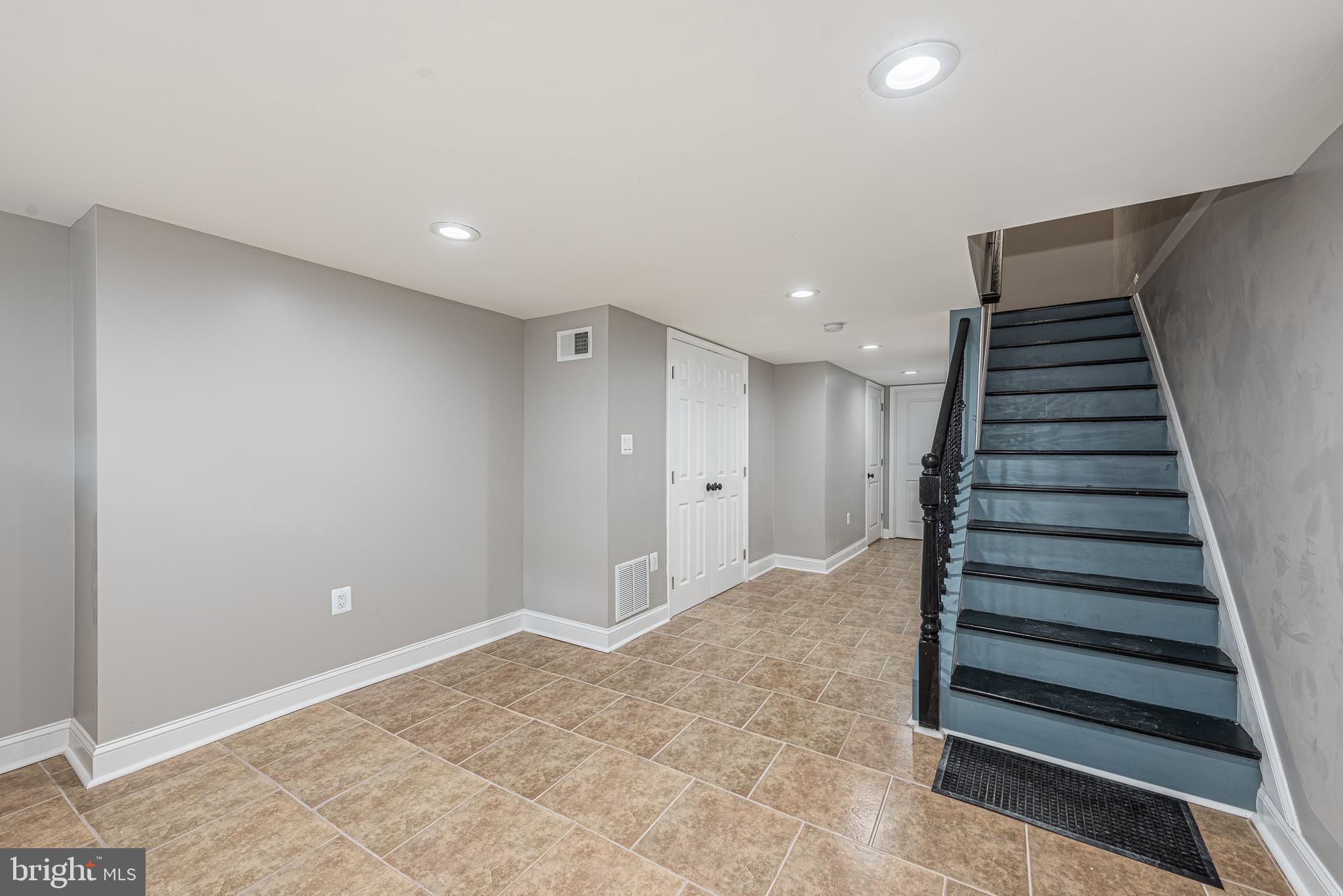 OLIVER - Residential