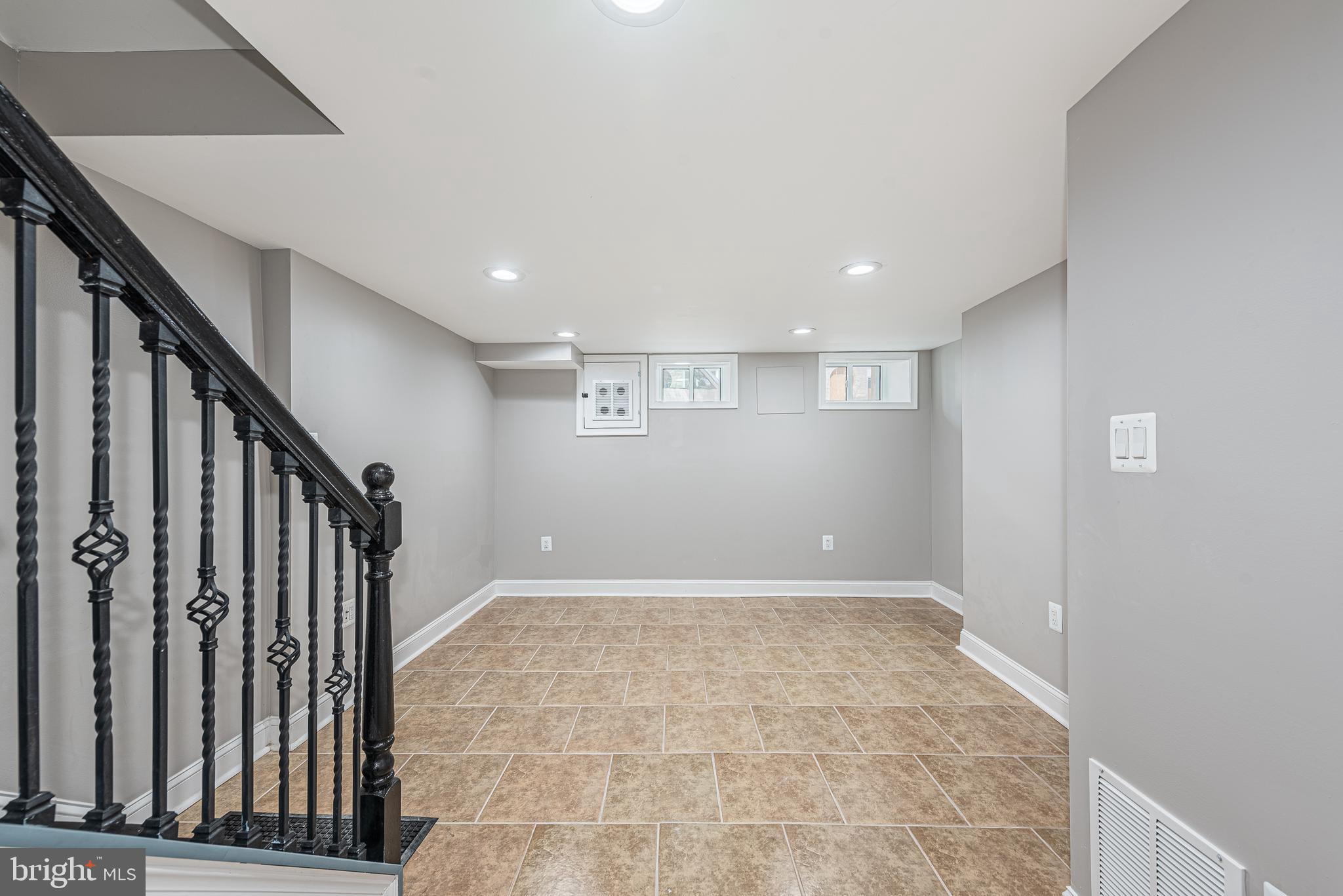 OLIVER - Residential