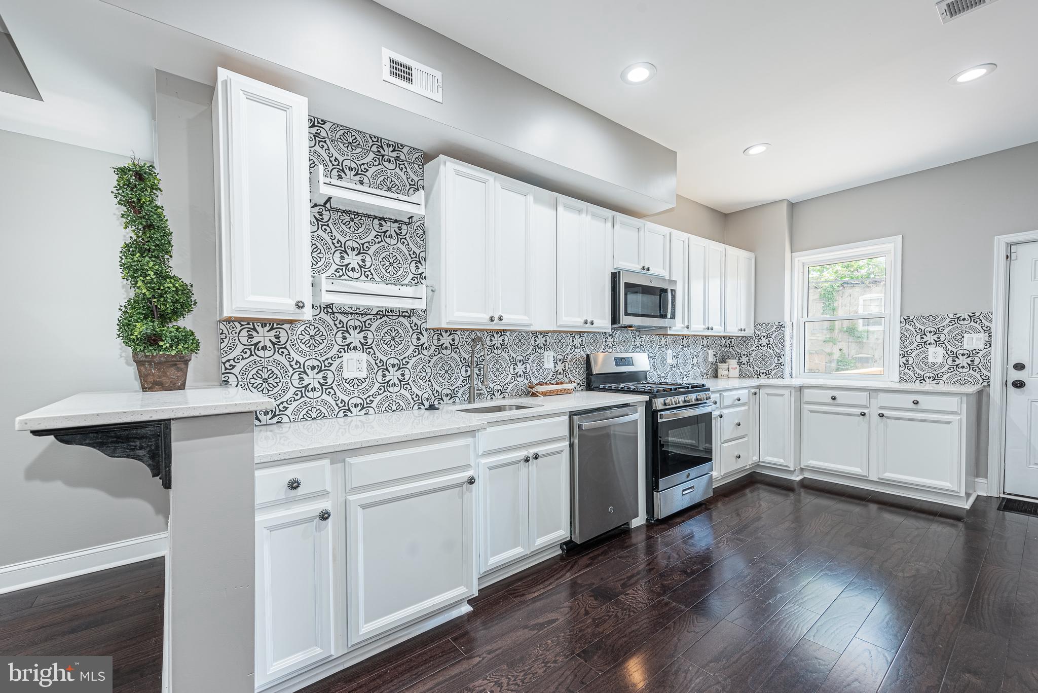 OLIVER - Residential