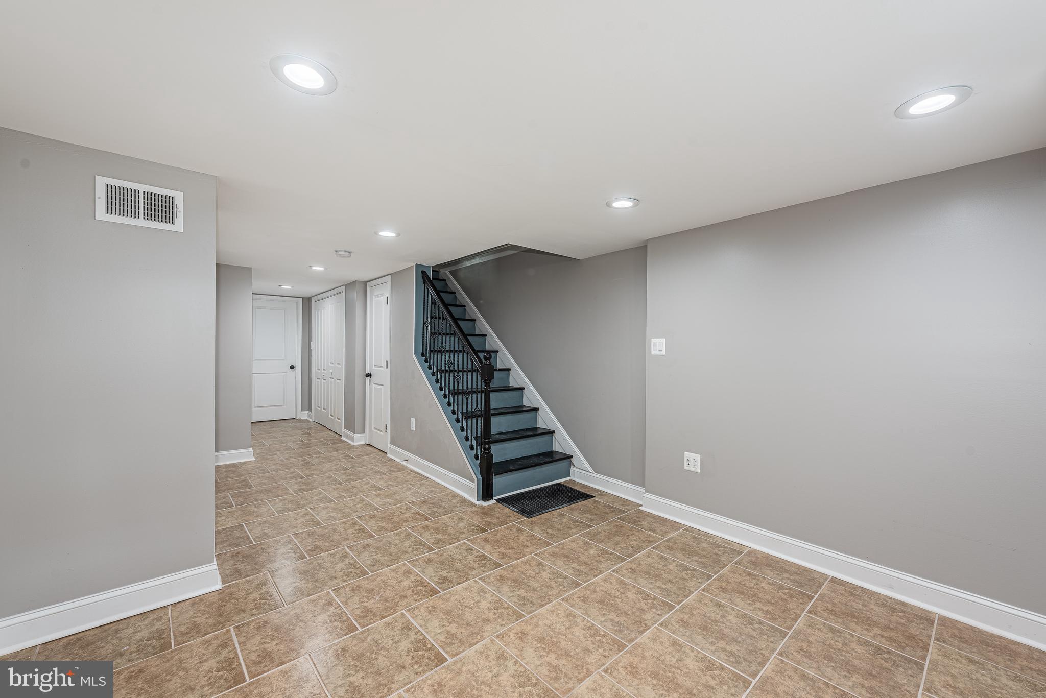 OLIVER - Residential