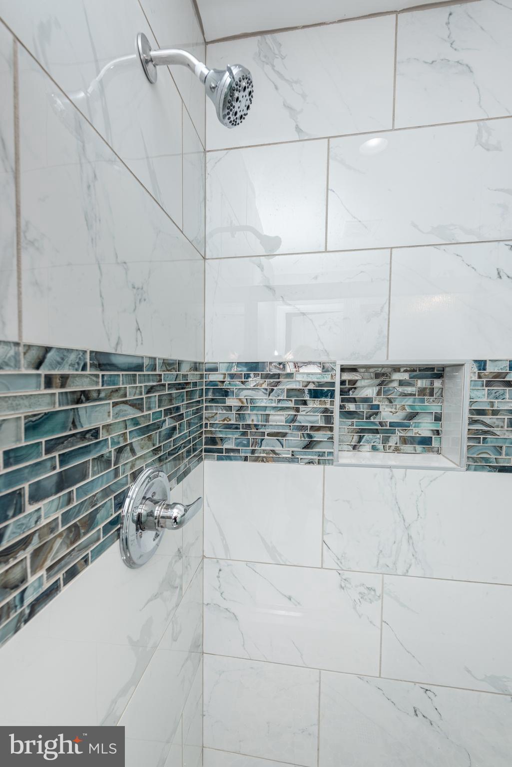 OLIVER - Residential