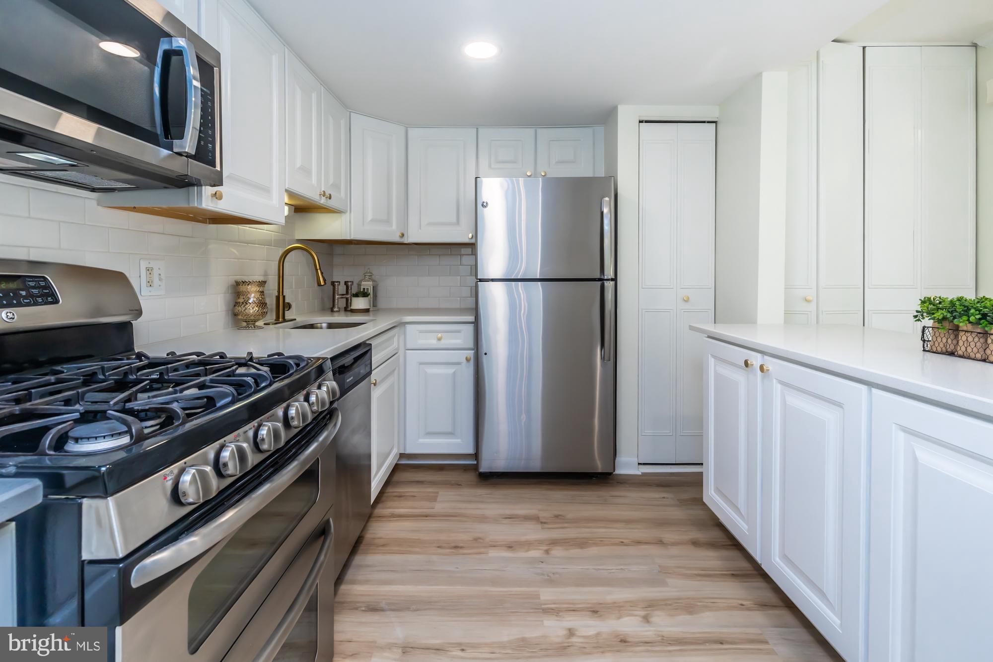 OLD FORGE CROSSING - Residential Lease