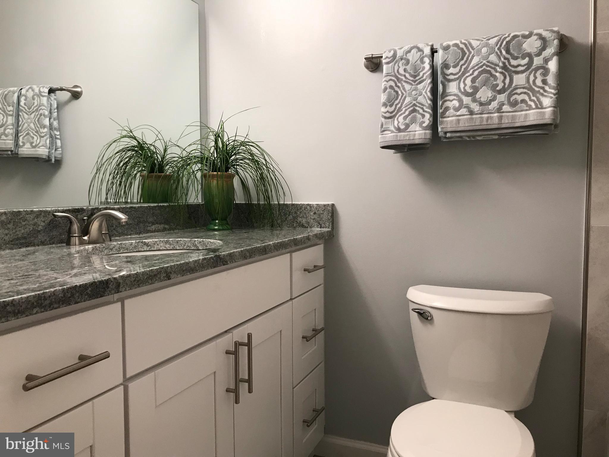 BETHESDA PARK - Residential