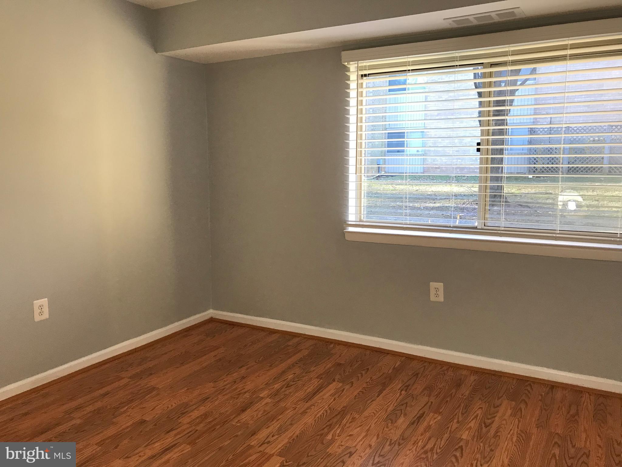 BETHESDA PARK - Residential