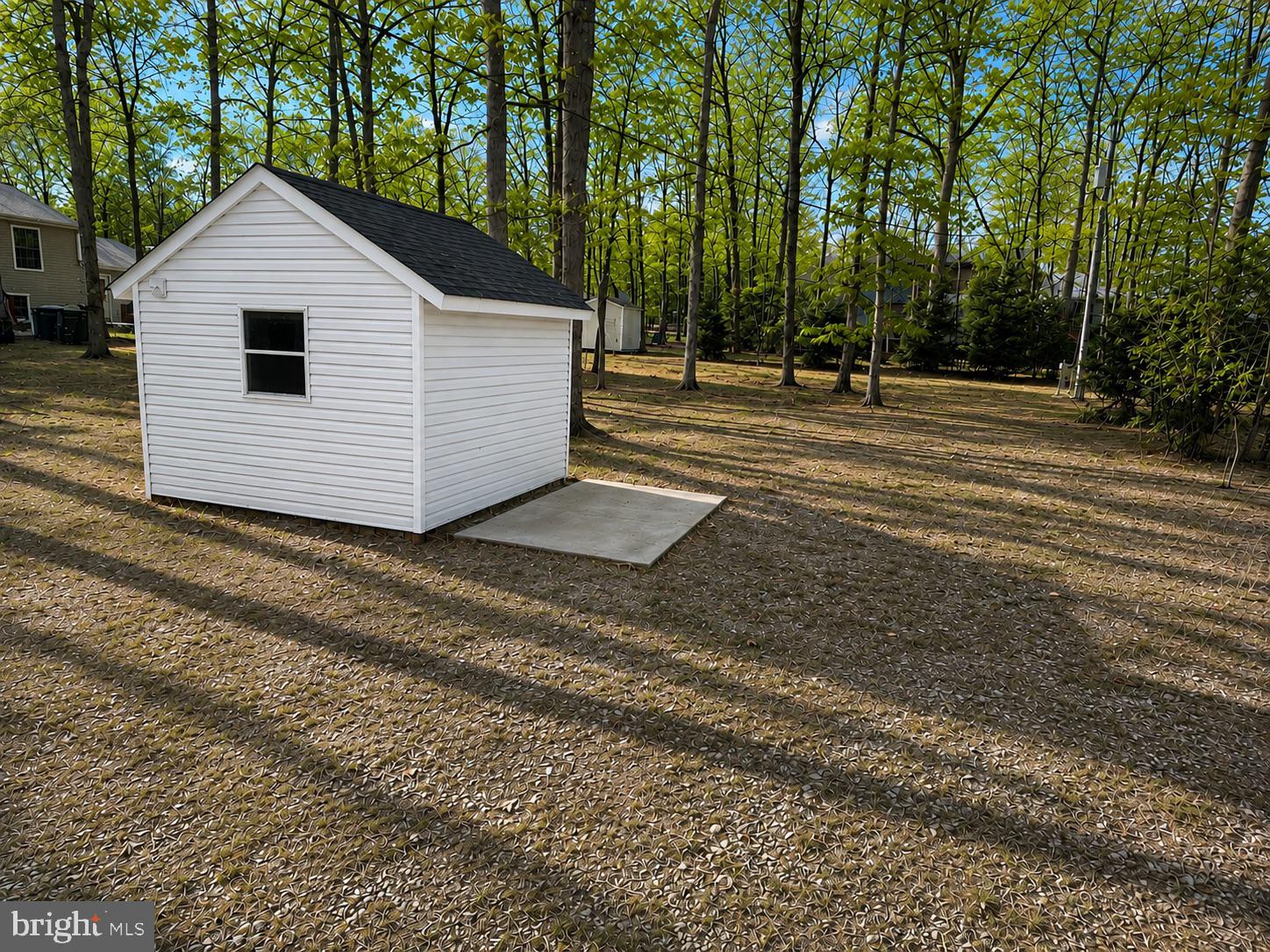 1238 LAKEVIEW PARKWAY