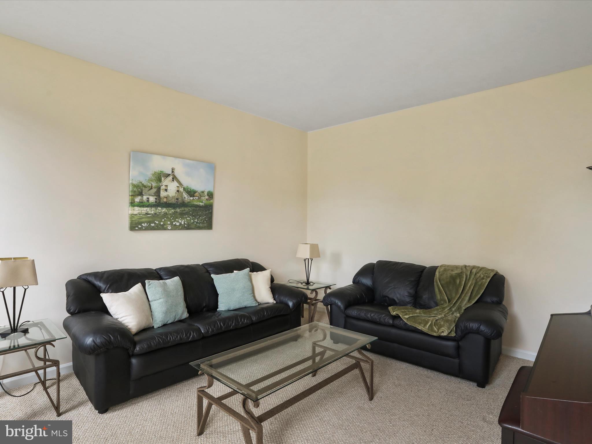 AMBERFIELD - Residential