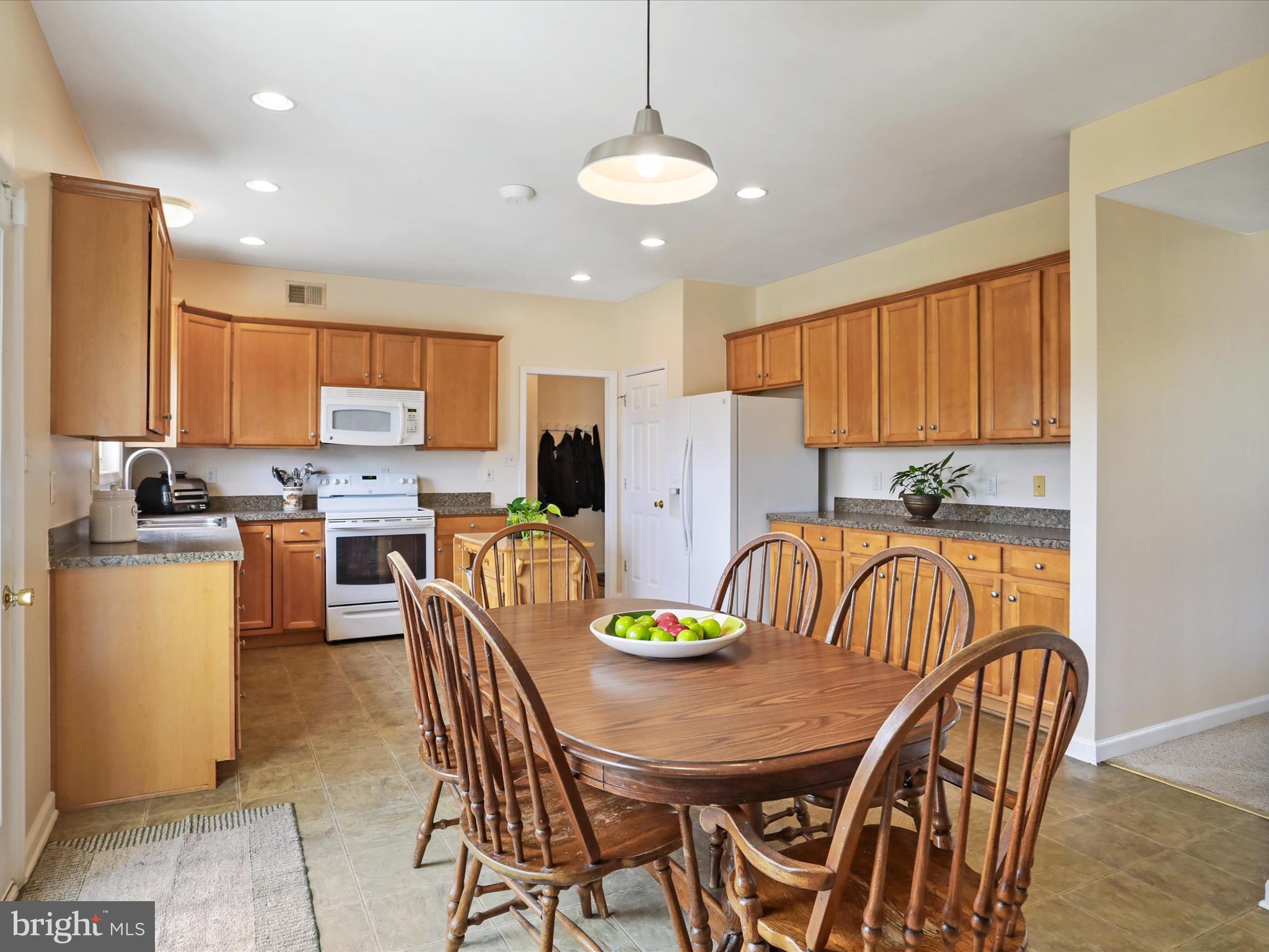 AMBERFIELD - Residential